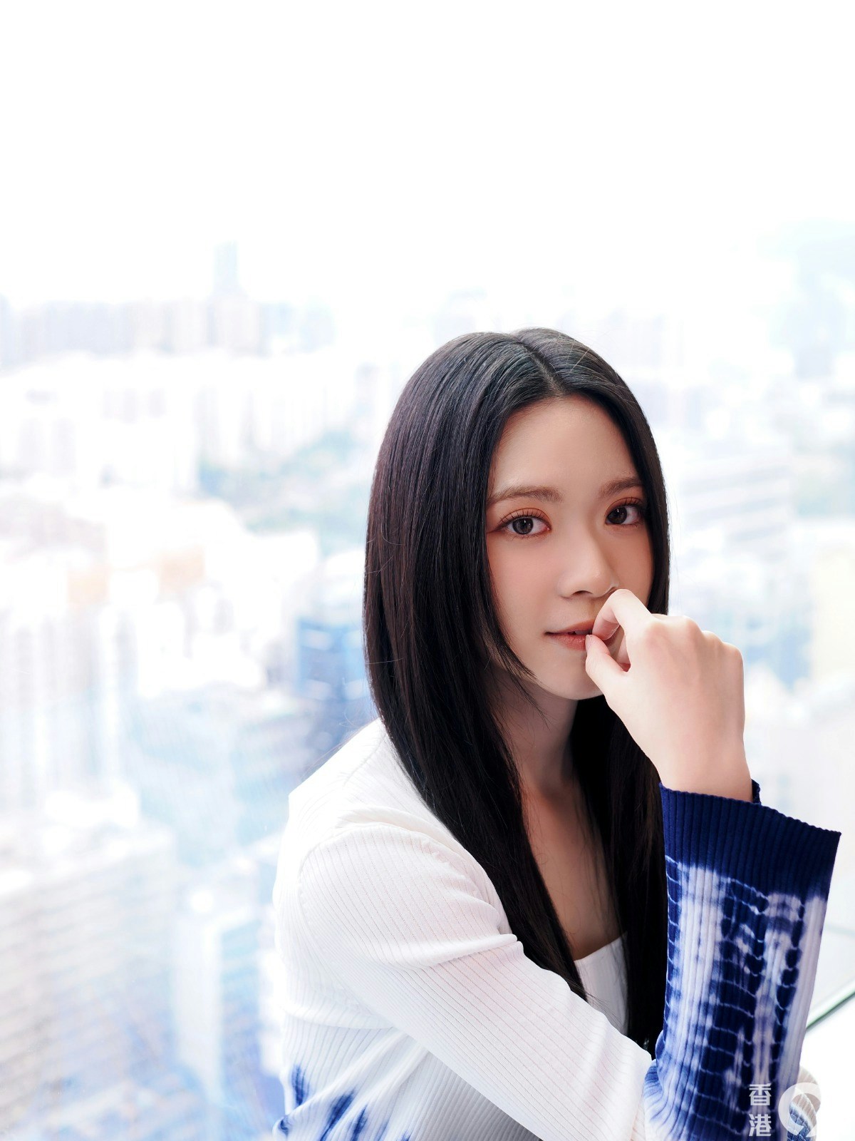 歌手雲浩影（Cloud）本月推出第二隻個人EP《INTRODUCTION to PAIN》接受《香港01》專訪宣傳。（讀者提供）