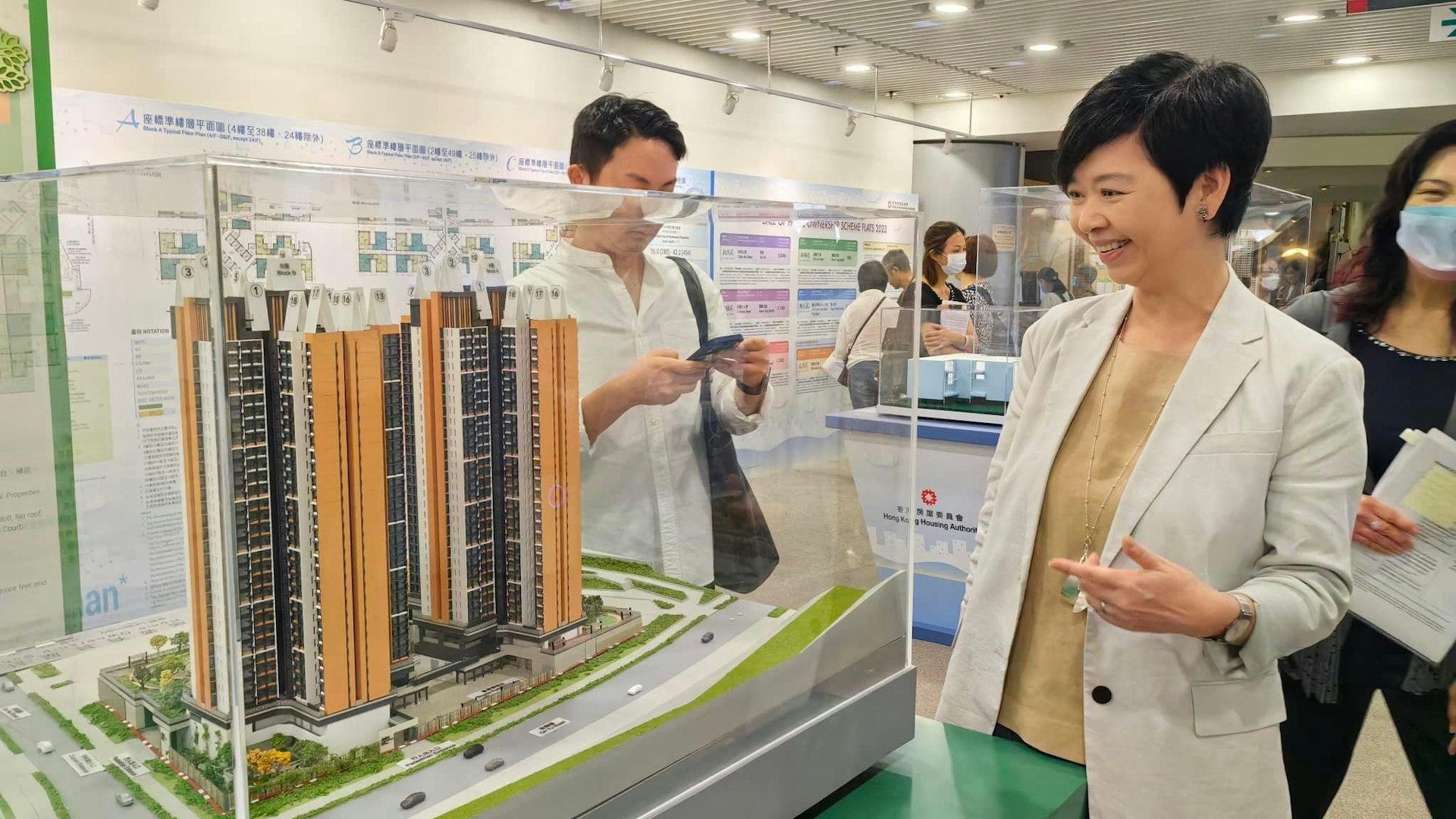 居屋2023|何永賢反駁滯銷論 累售49.6%單位 比上期高3個百分點 居屋2023|何永賢反駁滯銷論 累售49.6%單位 比上期高3個百分點