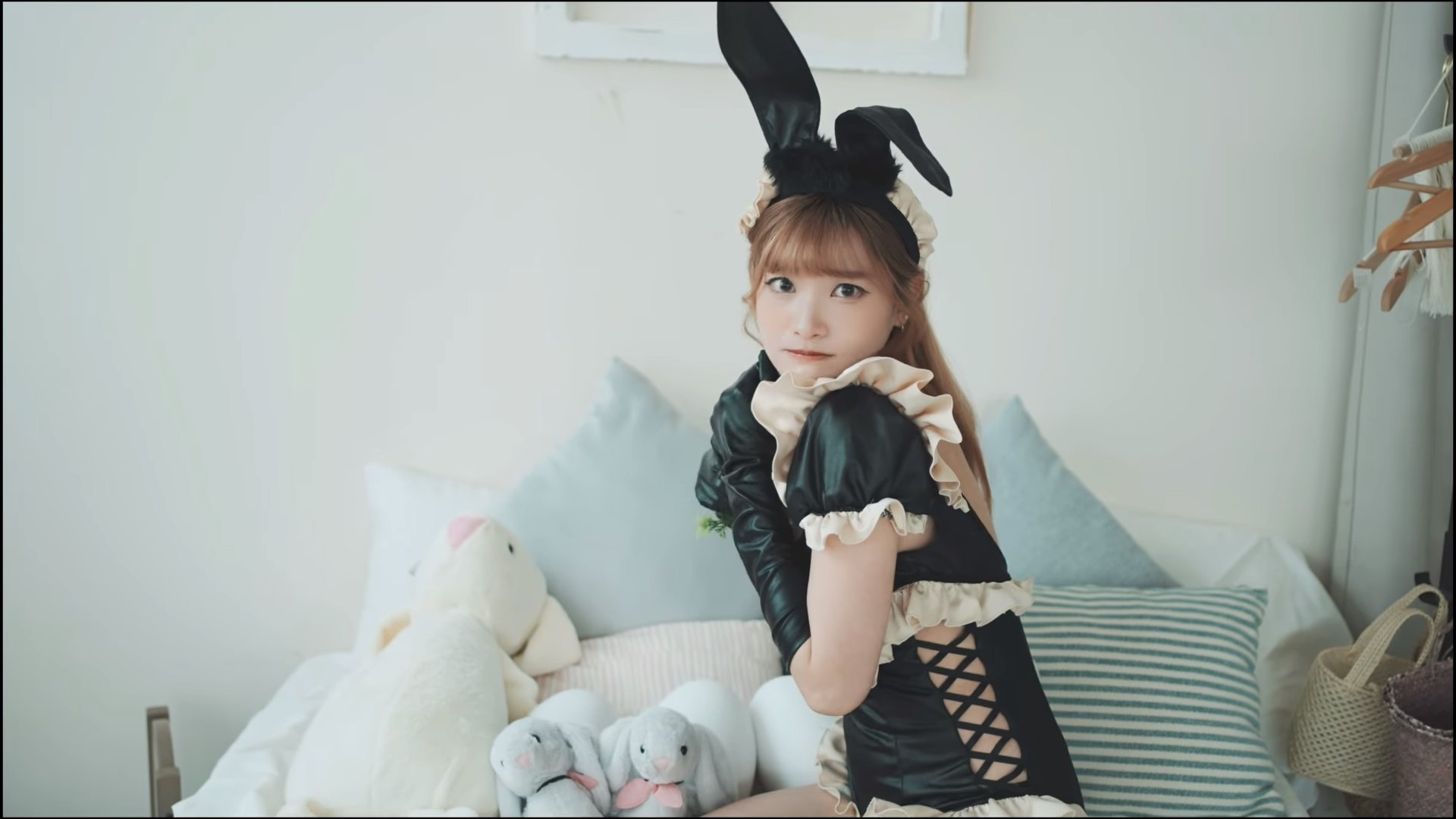 「歡樂馬介休」KOL芊華扮復活兔。(IG@wawaeatzz) 「歡樂馬介休」KOL芊華扮復活兔。(IG@wawaeatzz)