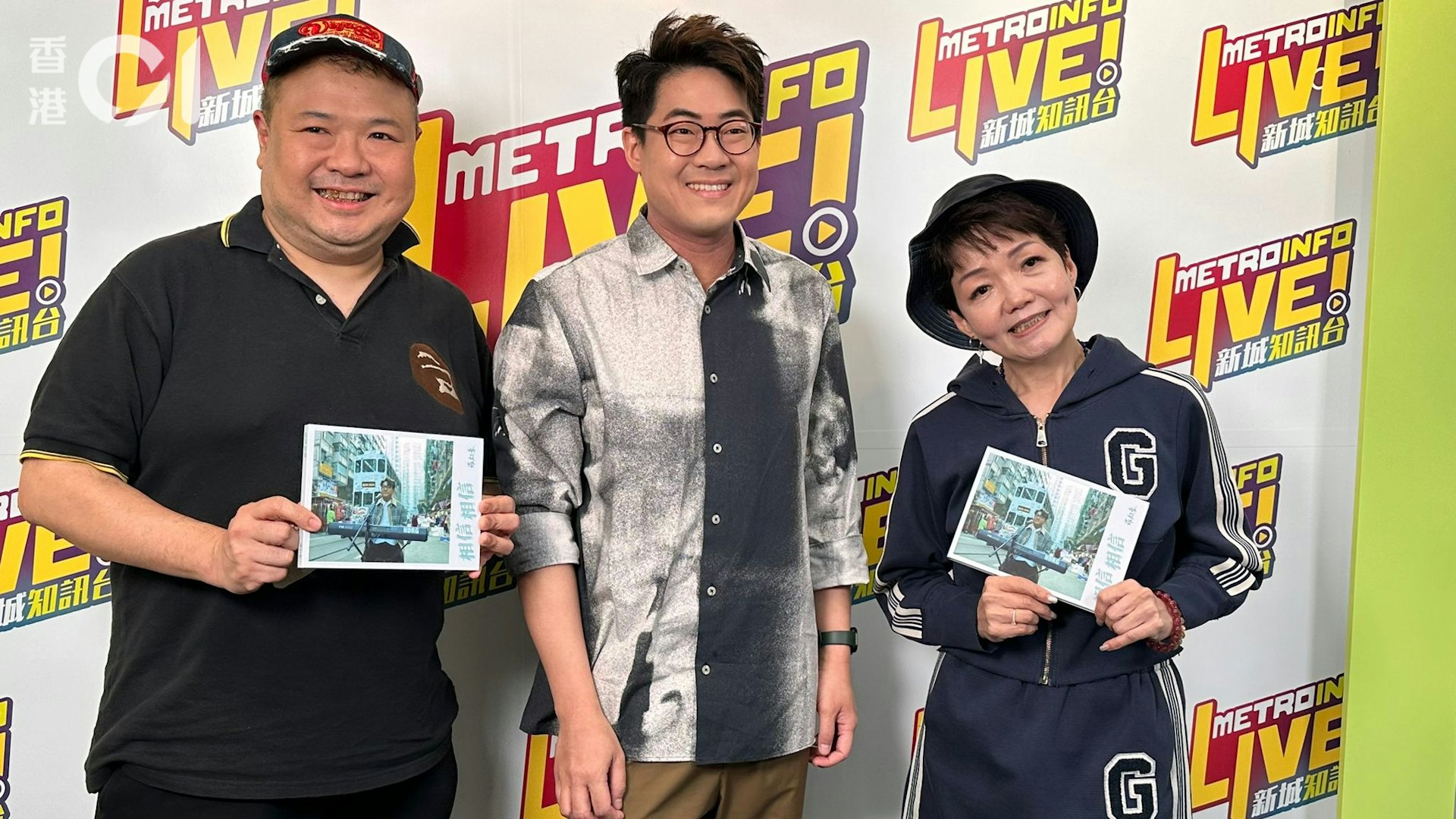 羅啟豪今日(2/4)現身黃埔出席新城電台訪問。(吳子生攝) 羅啟豪今日(2/4)現身黃埔出席新城電台訪問。(吳子生攝)