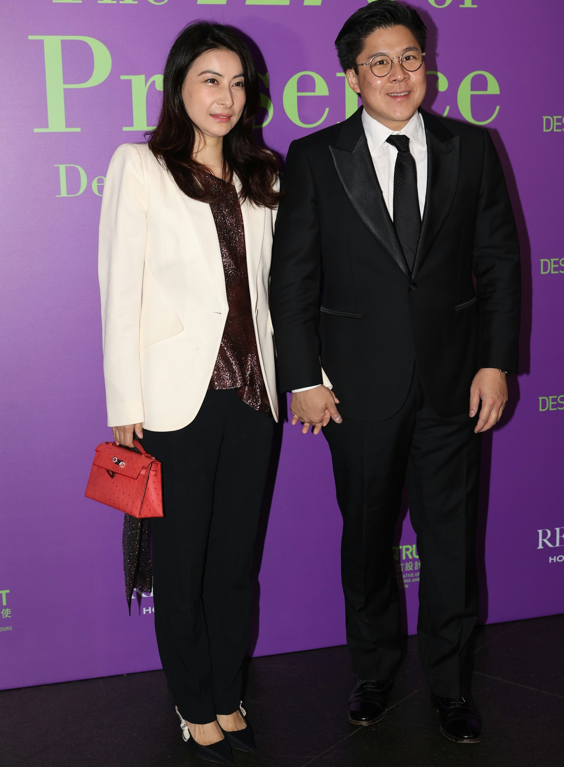 郭晶晶曾拎着约20万港元的Hermès Mini Kelly II出席筹款晚宴。（视觉中国）