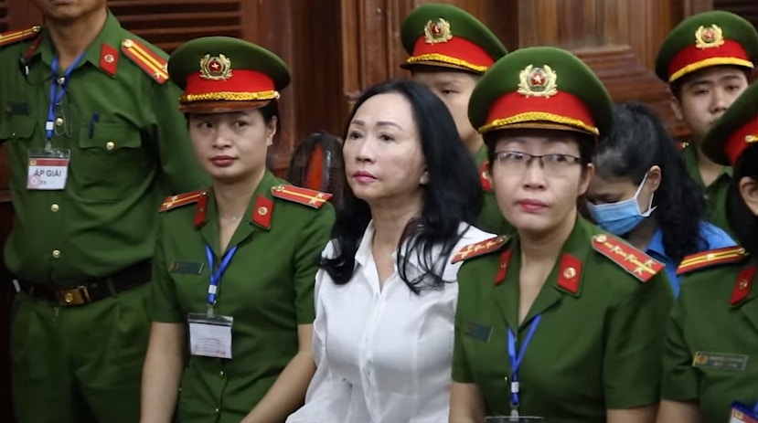 越南女首富案：张美兰2024年4月11日在胡志明市法庭内的画面（影片截图）