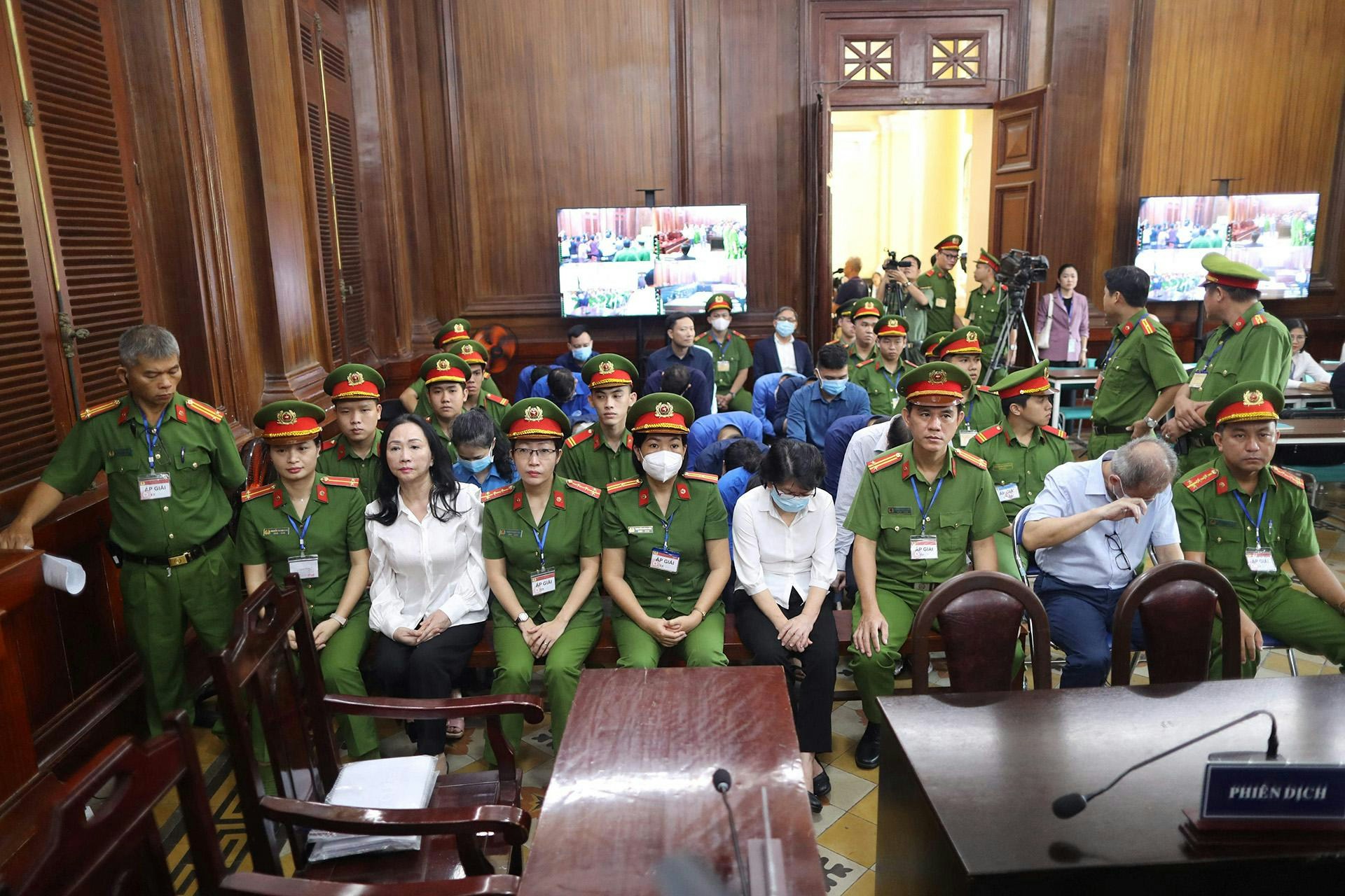 万盛发集团董事长、越南女首富张美兰（Truong My Lan），4月11日被判死刑。（STR / 视觉中国）