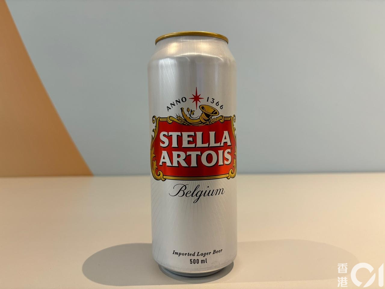 Stella Artois的Imported Larger Beer，每罐$11.3，评分为5分。（梁祖儿摄）
