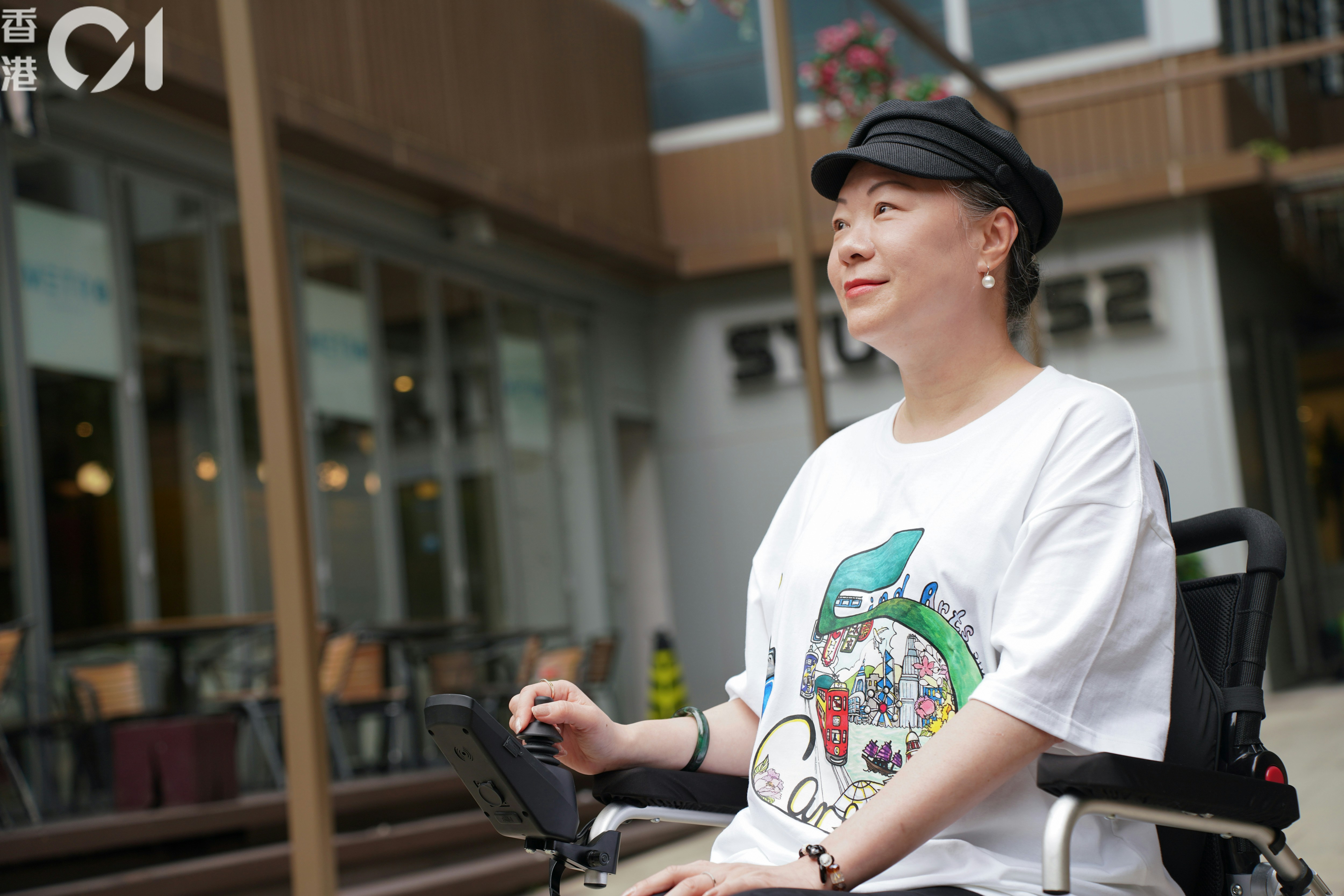 朴陶說早於12、13歲時便投身志願人道工作,當時行得走得,從不間斷幫助弱勢社群。(黃浩謙攝) 朴陶說早於12、13歲時便投身志願人道工作,當時行得走得,從不間斷幫助弱勢社群。(黃浩謙攝)