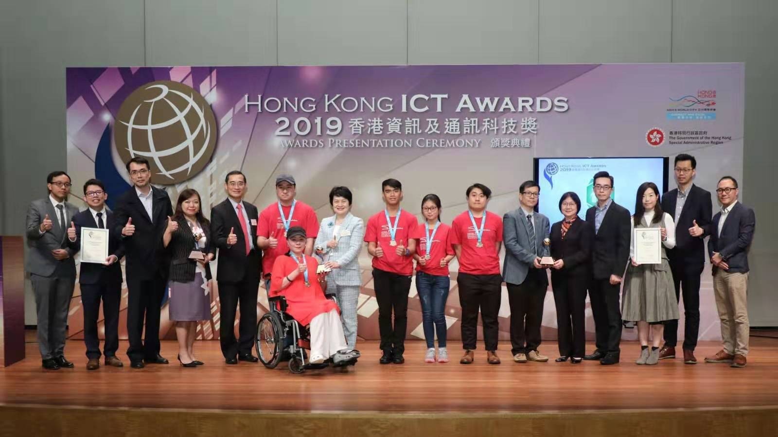 復健期間,朴陶曾參與不同比賽,為iCare贏取獎項。(資料圖片/iCare提供) 復健期間,朴陶曾參與不同比賽,為iCare贏取獎項。(資料圖片/iCare提供)