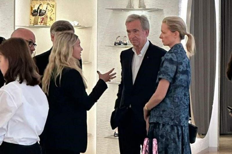 彭博﹕LVMH北京旗艦店或延至明年開業市道疲弱打亂高端品牌部署