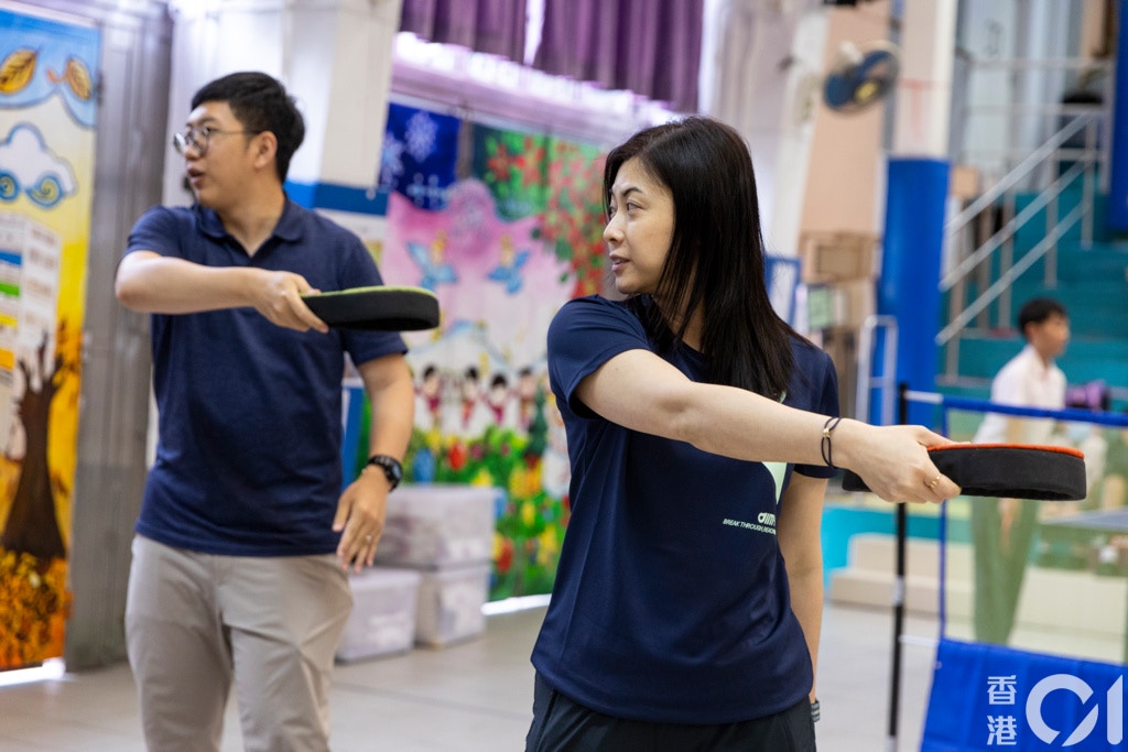 聖公會基愛小學亦有引入新興運動「躲避盤」，張樂霈校長指躲避盤容易上手，學生很快就可以掌握整項運動，有助提升信心。（陳葦慈攝）