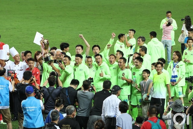 明星足球队早前在「香港明星足球队X榕江村超联队」足球邀请赛以三比一的成绩获得胜利。（叶志明摄）