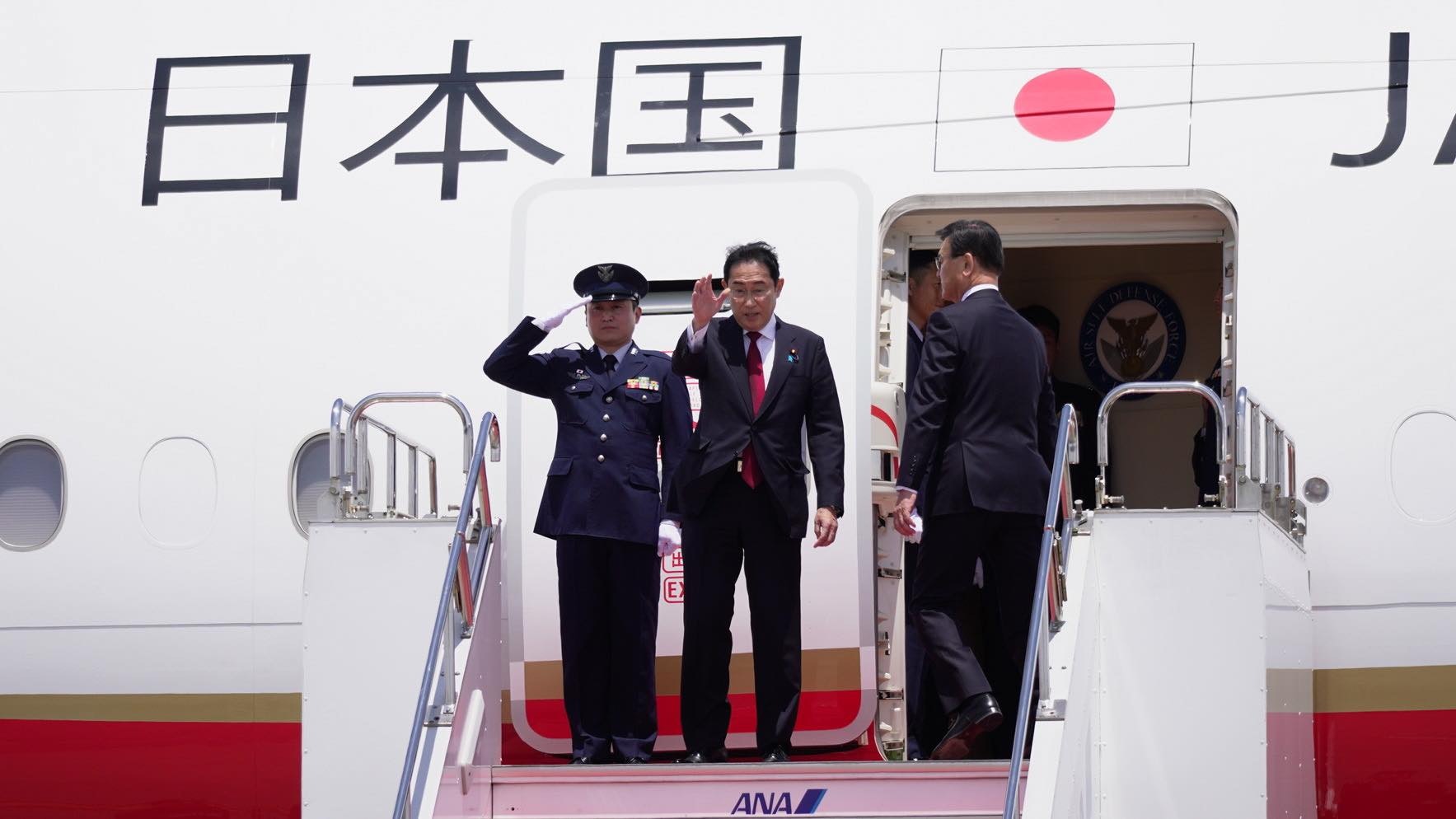 岸田文雄與李強在韓會面:要求中國解禁日本水產進口 岸田文雄與李強在韓會面:要求中國解禁日本水產進口