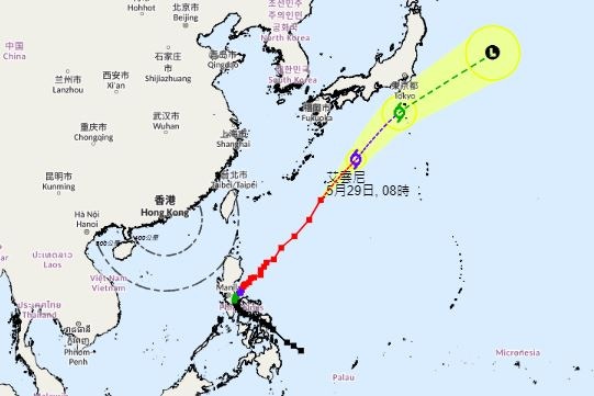 天文台表示，颱風艾雲尼將會橫過日本以南海域。（天文台）