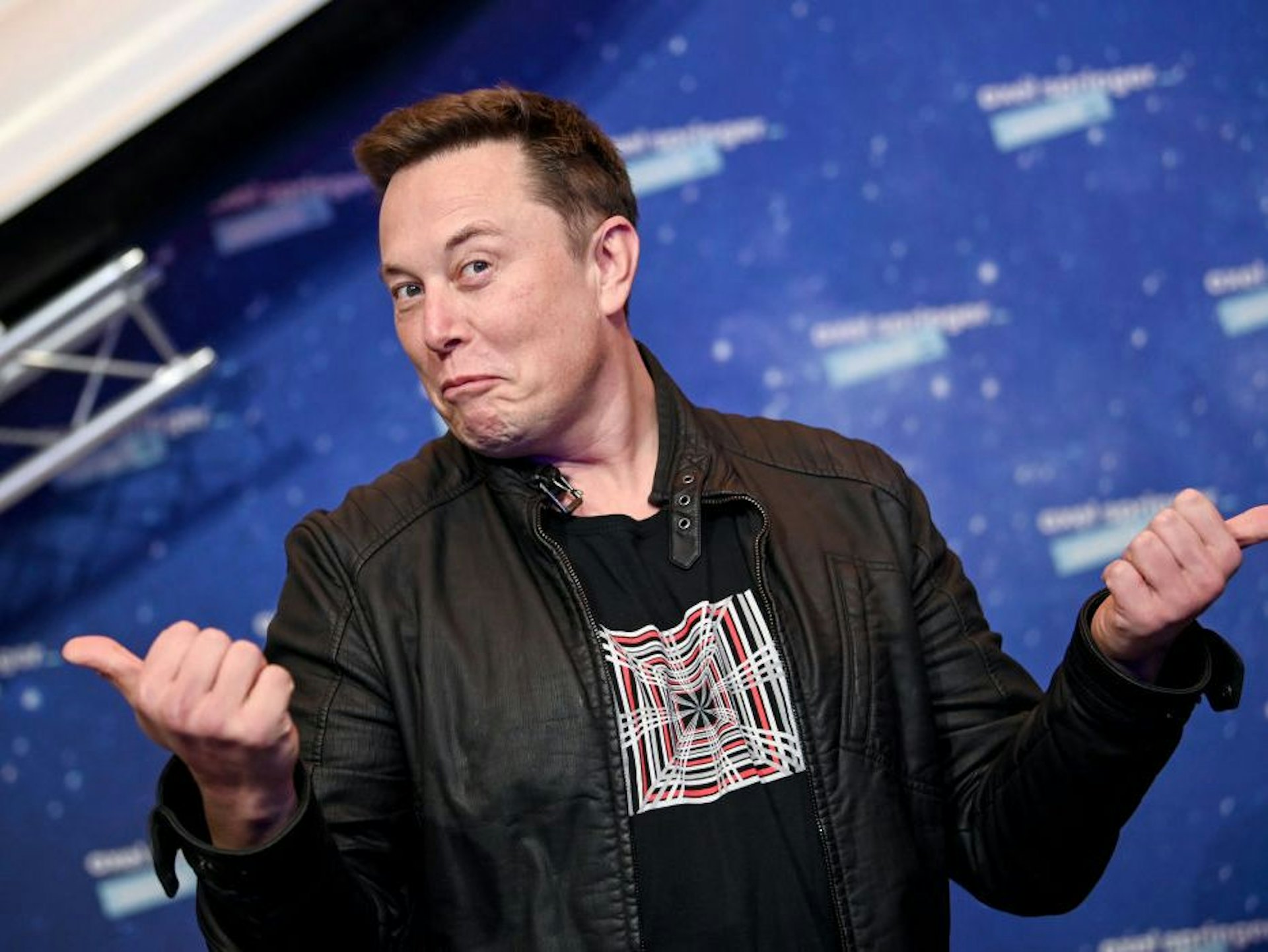Elon Musk不容許自己公司有Apple的設備出現! Elon Musk不容許自己公司有Apple的設備出現!