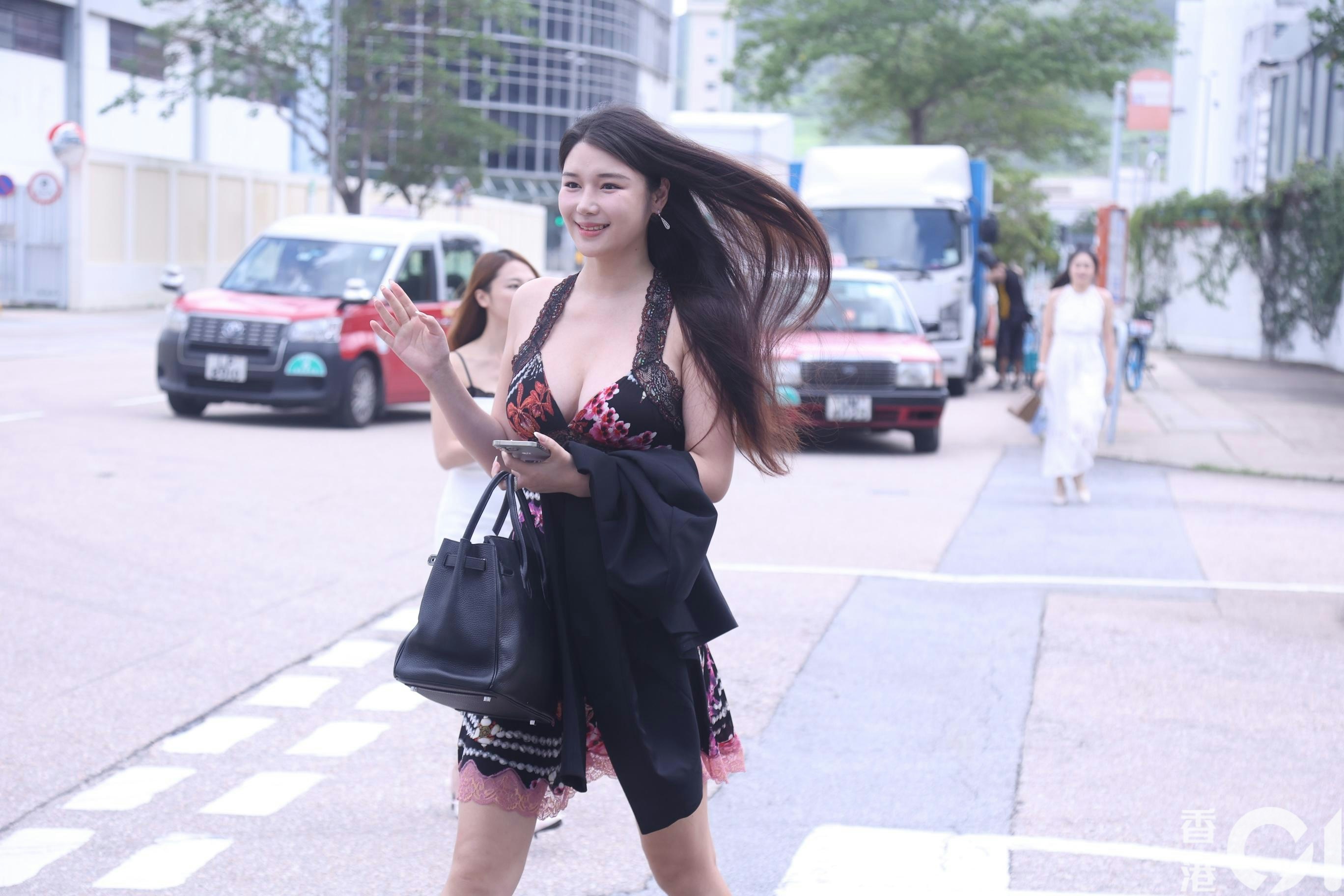 今年暂时「最突出」佳丽，今年26岁的张玥有身高183cm，广东话尚算流利，而且被传媒封为「巨人」。（梁碧玲摄）
