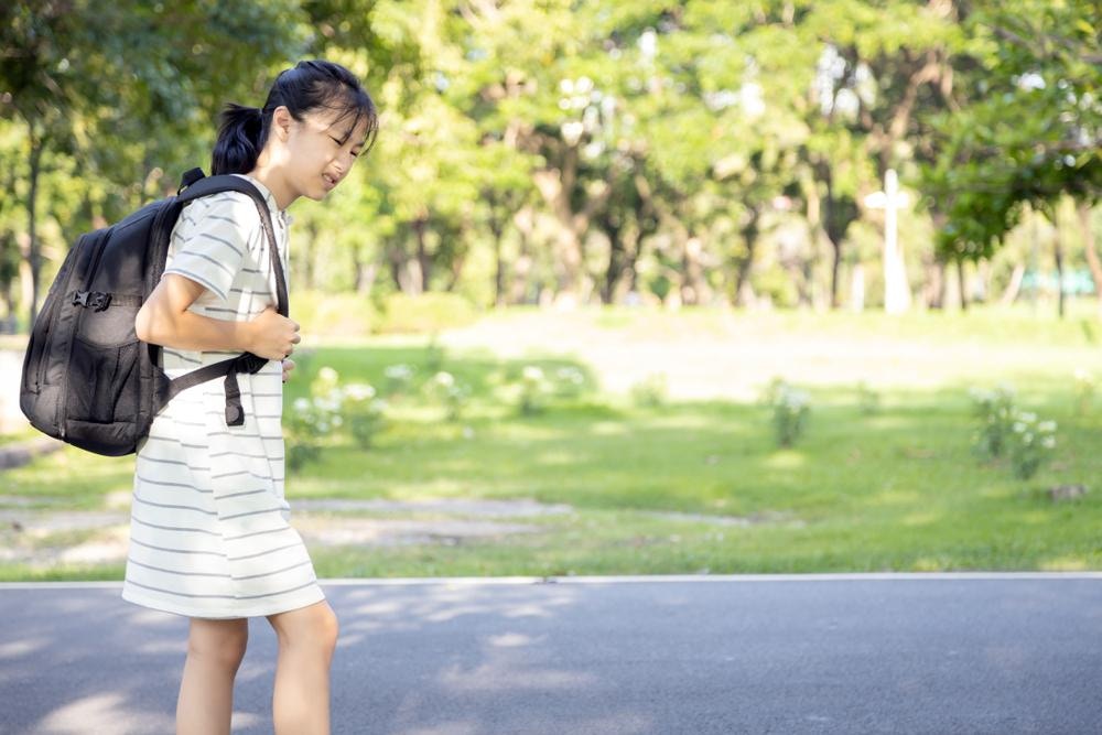 小朋友經常說腳部疲累，走路感到痛楚，這可能是腳部問題（圖片：Shutterstock）