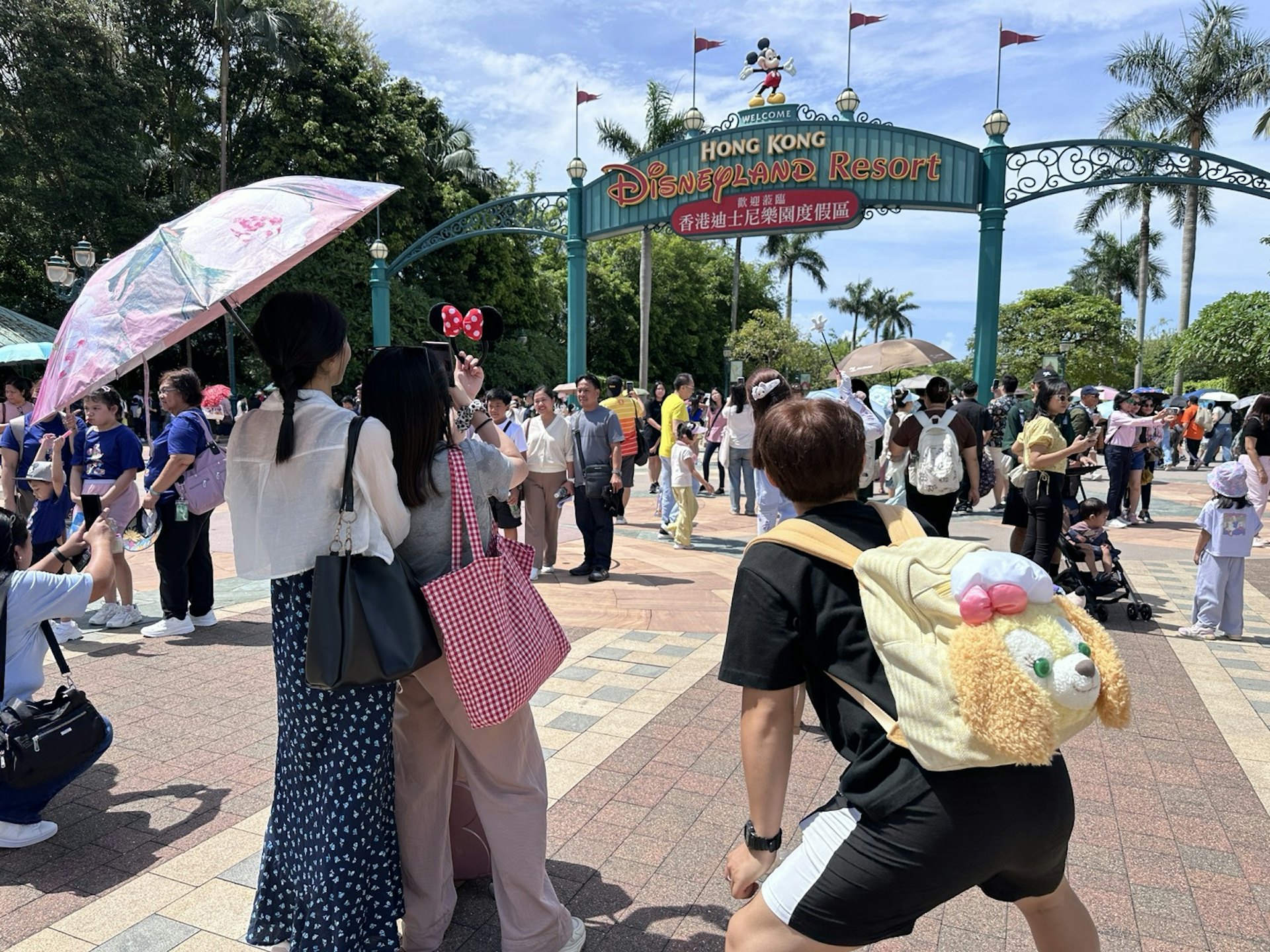 香港迪士尼樂園6月25日公布業績,樂園今年推出「玩轉奇妙暑假」夏日活動。(倪清江攝) 香港迪士尼樂園6月25日公布業績,樂園今年推出「玩轉奇妙暑假」夏日活動。(倪清江攝)