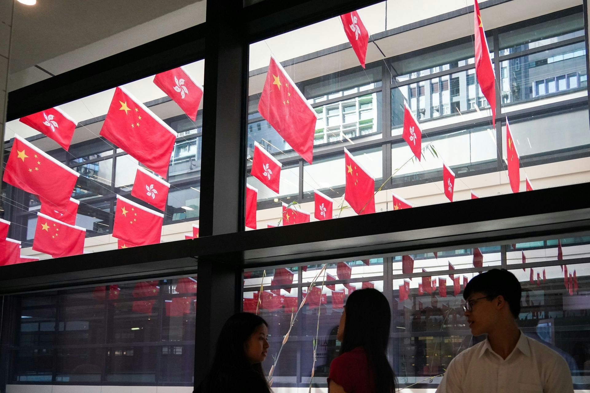 七一好去處｜維園慶回歸今揭幕7.1多區有升旗式無人機現荃灣