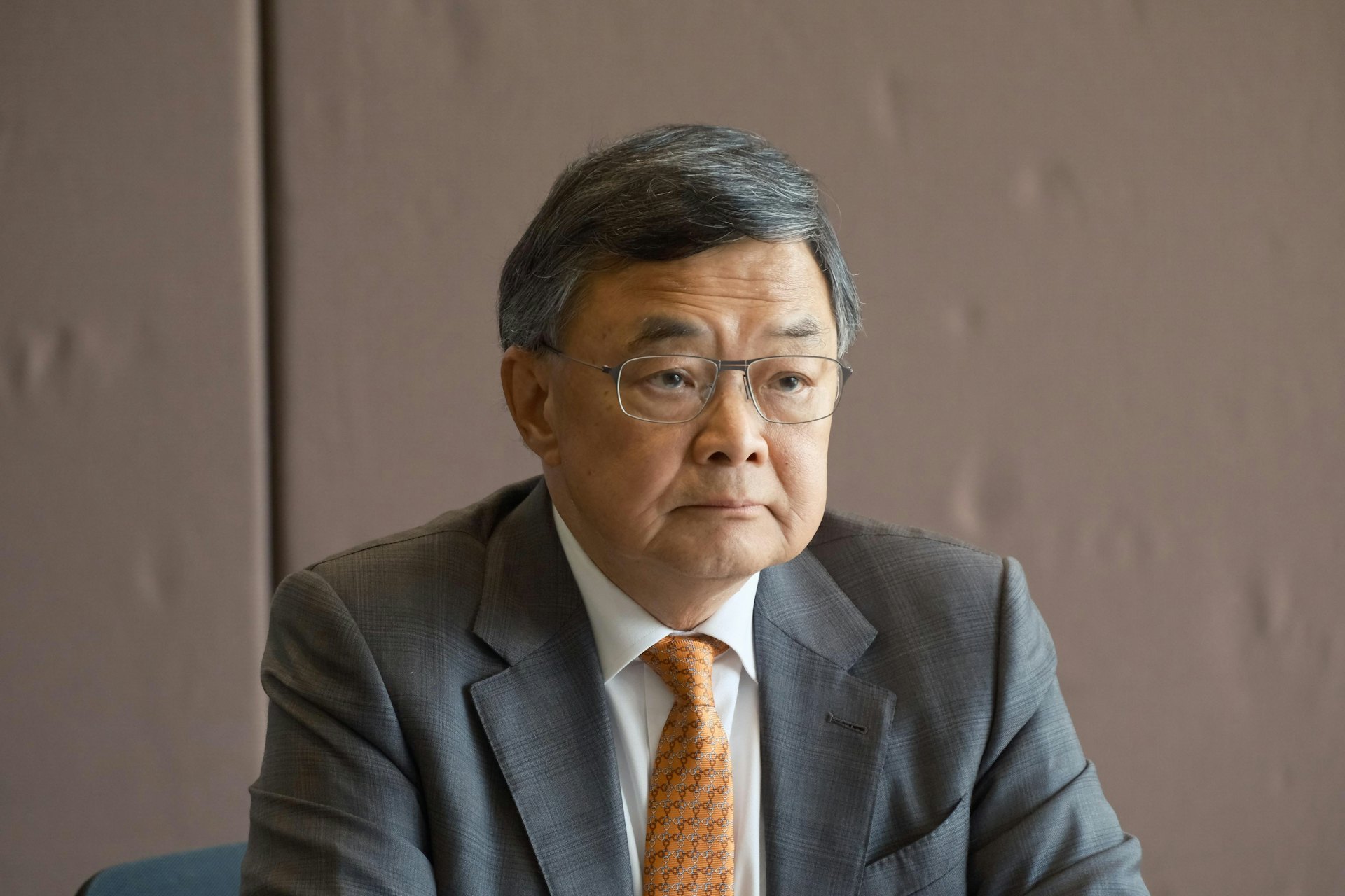 地產建設商會秘書長、經民聯地產及建造界立法會議員龍漢標認為,簽署意向書是表達參與北都發展的意願,要到真正「埋檯傾」才能決定投資與否。(資料圖片/盧翊銘攝) 地產建設商會秘書長、經民聯地產及建造界立法會議員龍漢標認為,簽署意向書是表達參與北都發展的意願,要到真正「埋檯傾」才能決定投資與否。(資料圖片/盧翊銘攝)