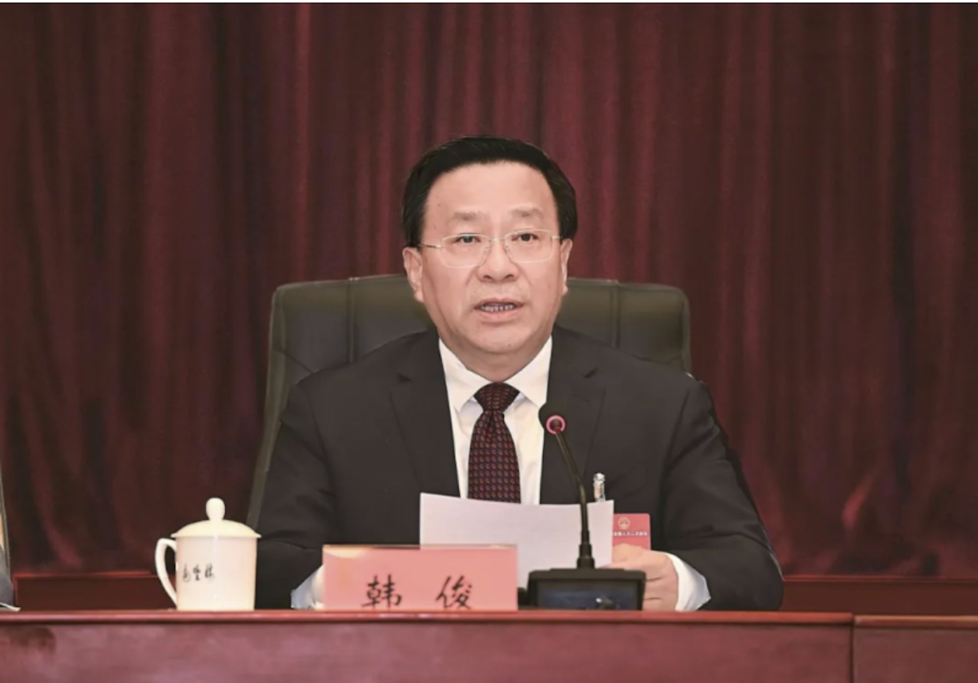 韓俊不再擔任安徽省委書記、常委、委員職務,另有任用。(安徽日報)