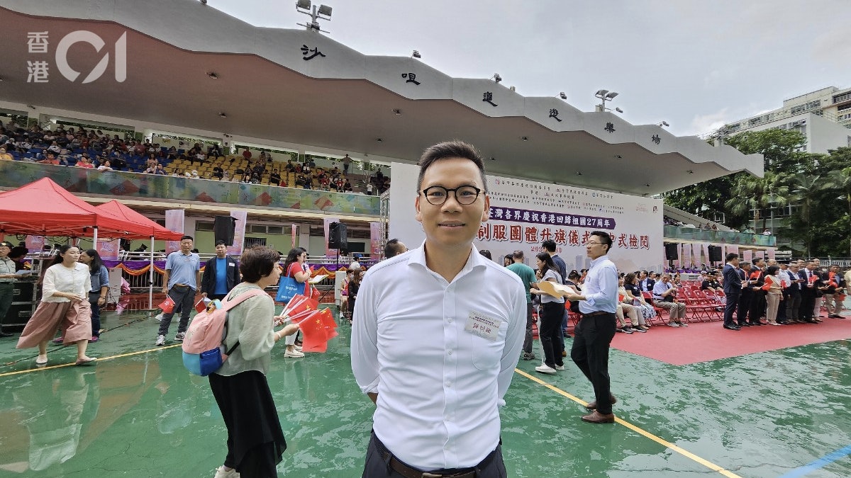深中通道|港車北上增憂大橋塞車 陳恒鑌倡回港容許行深圳灣口岸 深中通道|港車北上增憂大橋塞車 陳恒鑌倡回港容許行深圳灣口岸