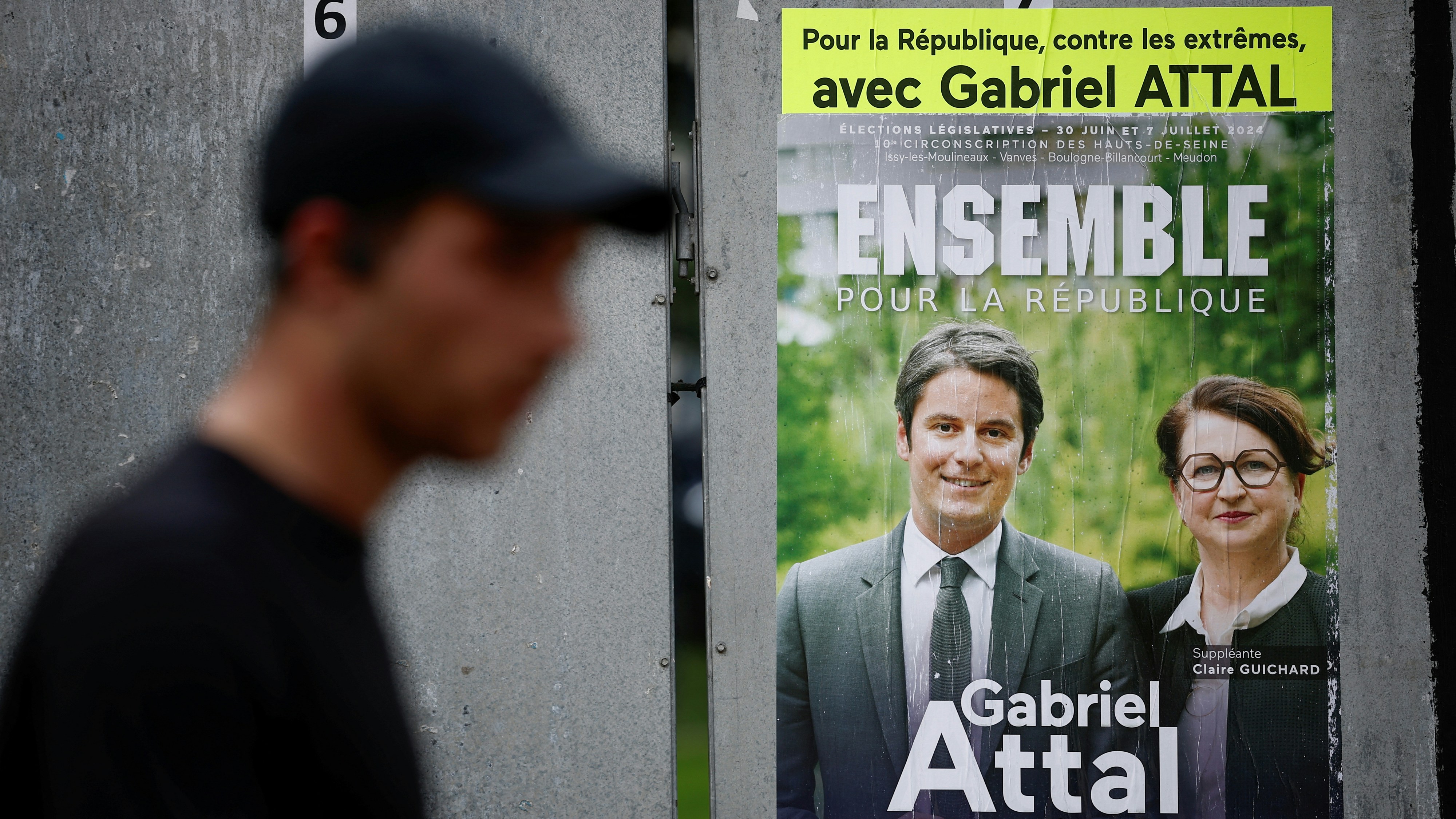 法國大選首輪投票開始極右黨勢強馬克龍政治豪賭或慘輸