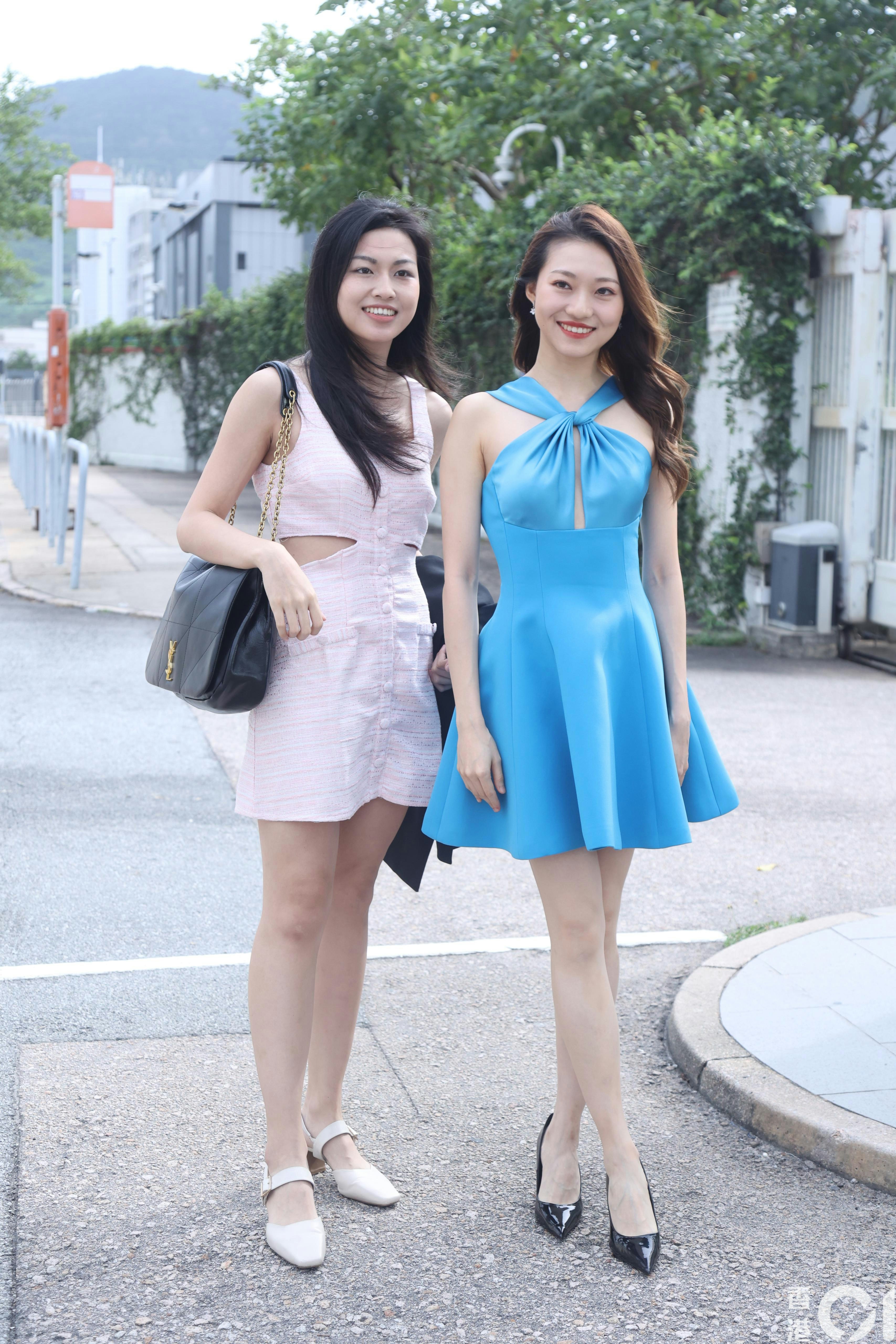 （左）23岁 Stephanie Ho，