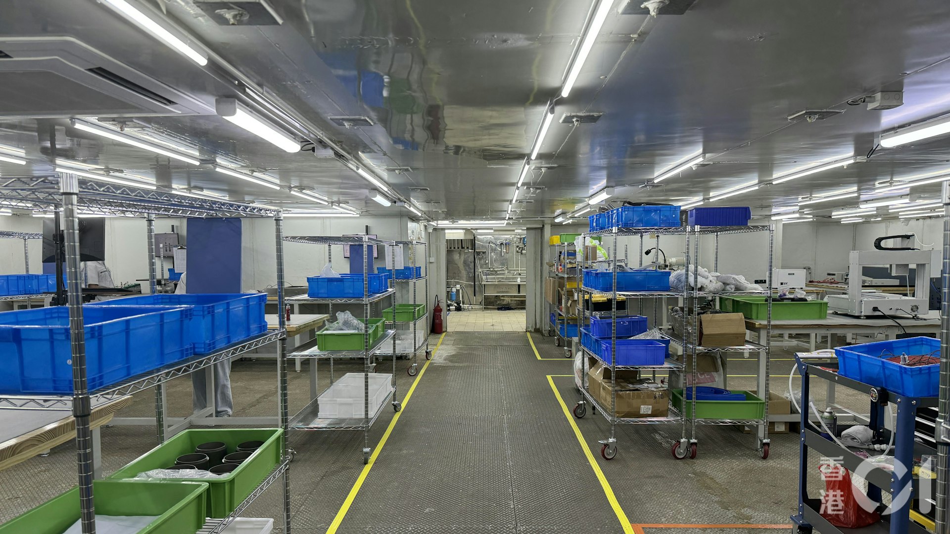 港產炒菜機械人遠銷美國日本 突破最難炒飯技術 明年投產3000台 港產炒菜機械人遠銷美國日本 突破最難炒飯技術 明年投產3000台