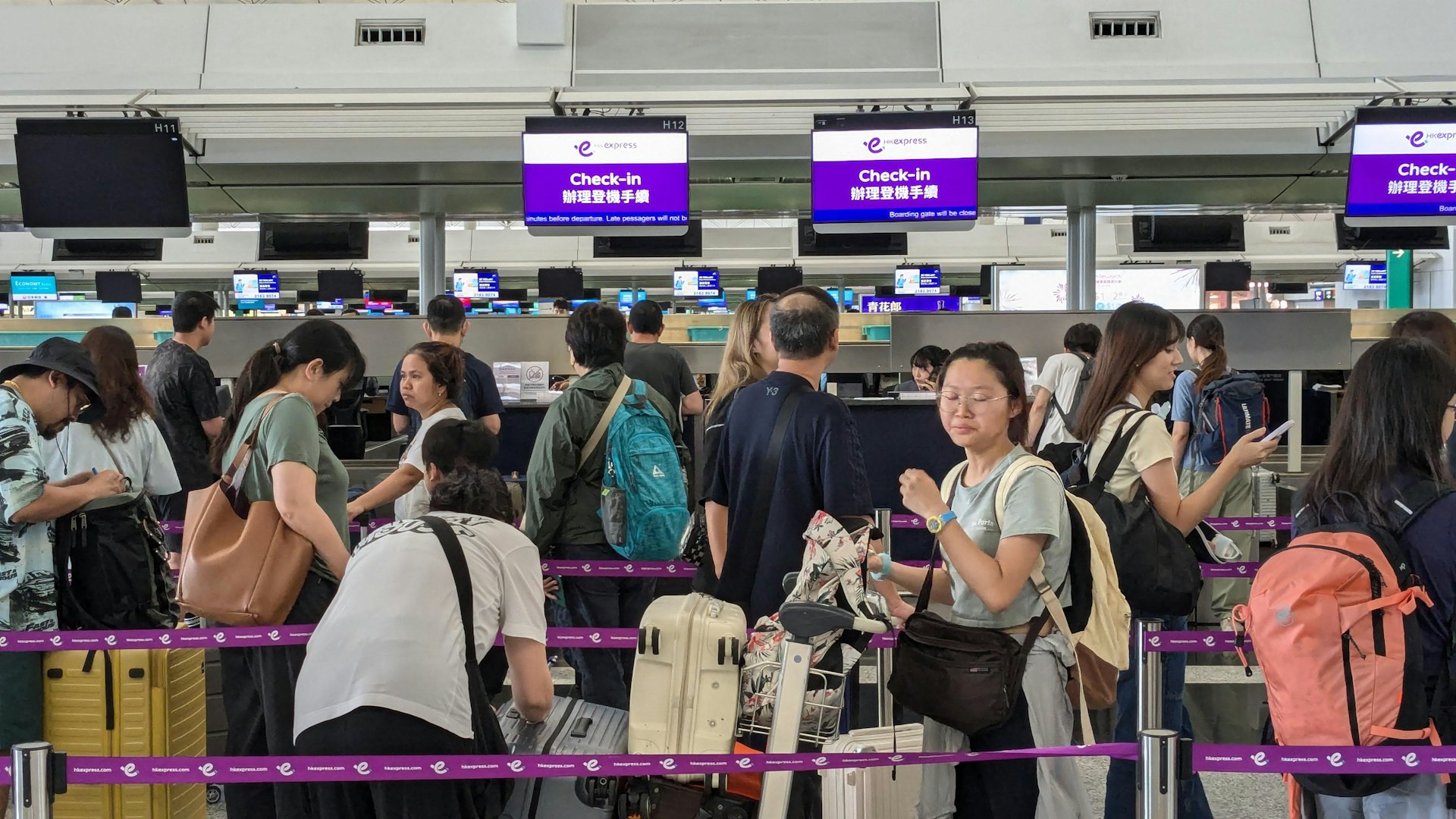 受颱風格美影響,香港快運航空取消多班航班。(資料圖片/黃偉民攝) 受颱風格美影響,香港快運航空取消多班航班。(資料圖片/黃偉民攝)
