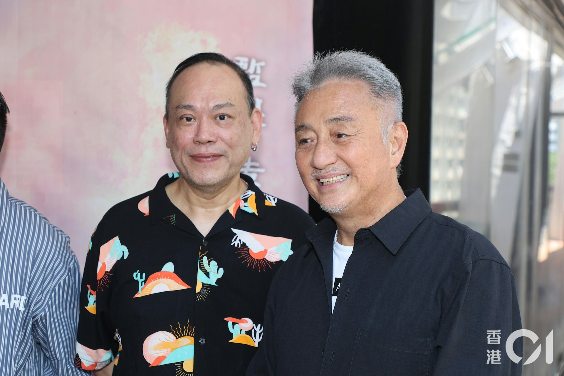 吳岱融與資深演員邱萬城合作《爭霸》,劇情中分別飾演江湖大佬與門生。(葉志明 攝) 吳岱融與資深演員邱萬城合作《爭霸》,劇情中分別飾演江湖大佬與門生。(葉志明 攝)