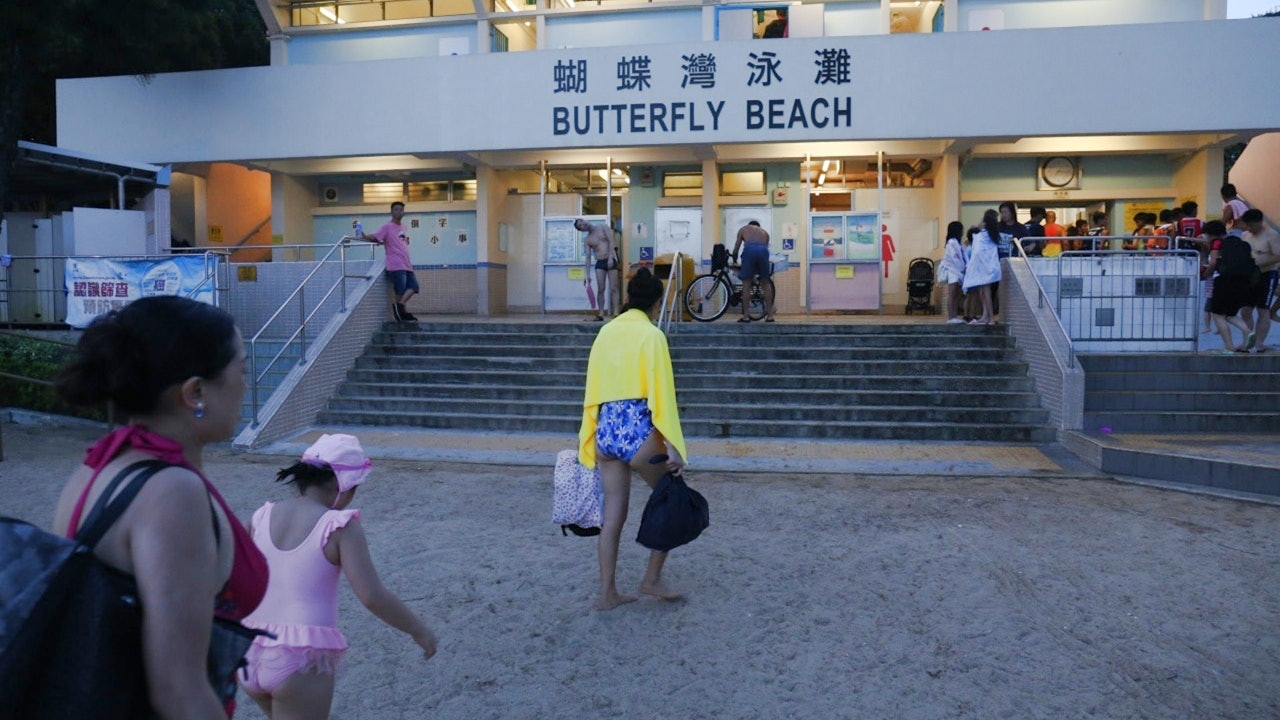 屯門蝴蝶灣泳灘六旬男泳客疑遇溺 昏迷送院搶救