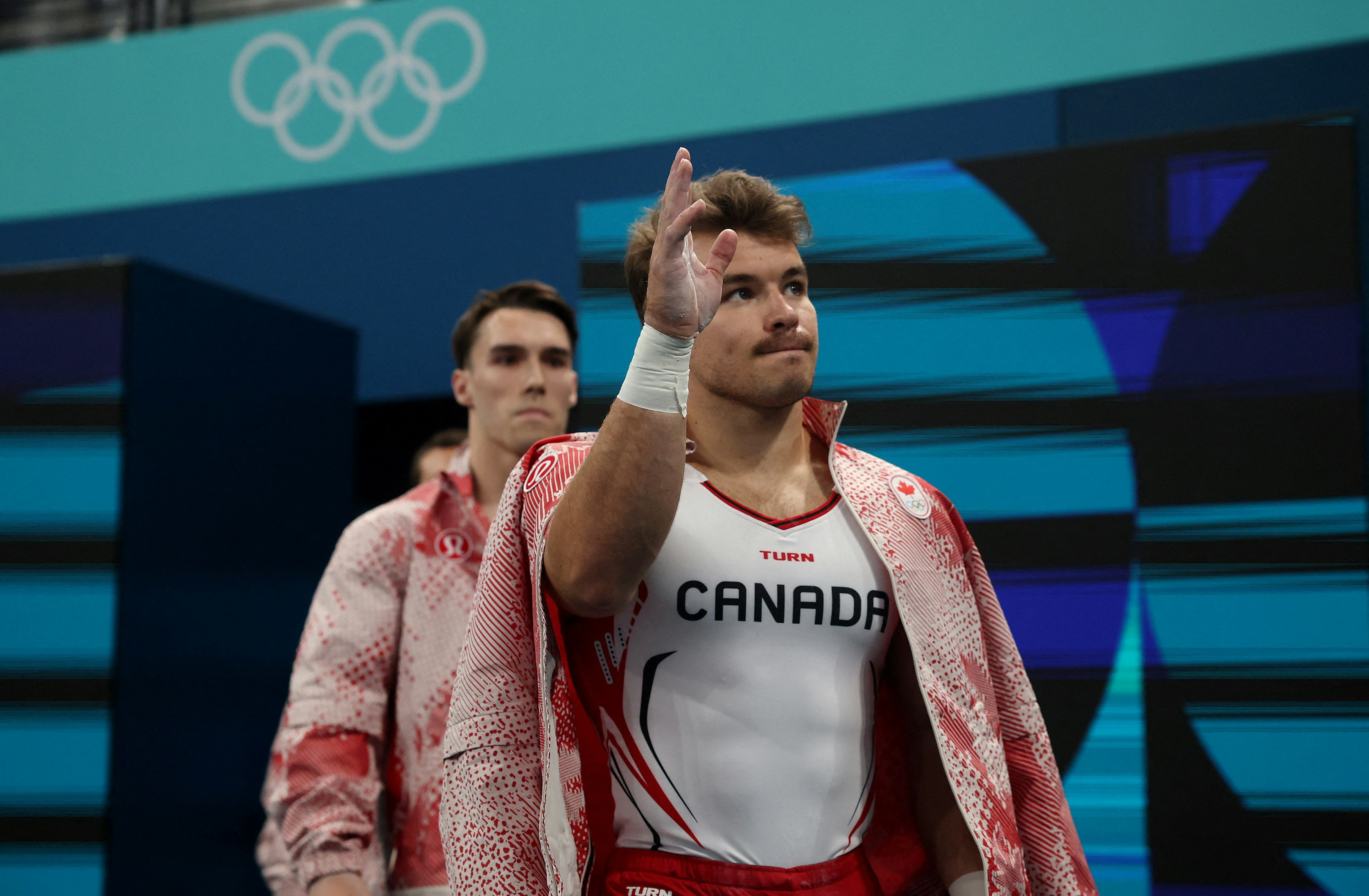 巴黎奧運｜加拿大Lululemon體操男隊服淪時裝災難網民嘲似煙肉