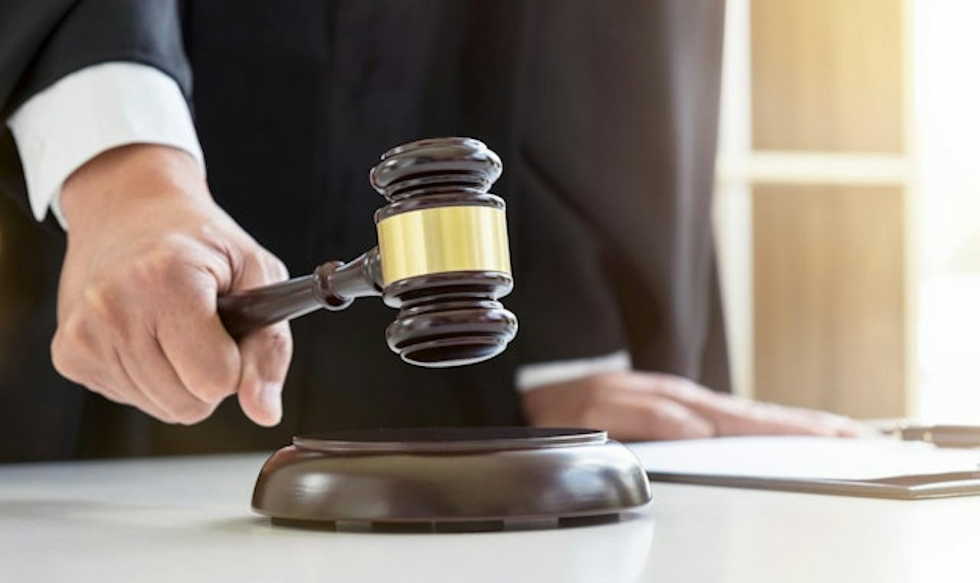 法官下令媒體不得報道受害人和被告等人的身份。(示意圖/gettyimages) 法官下令媒體不得報道受害人和被告等人的身份。(示意圖/gettyimages)