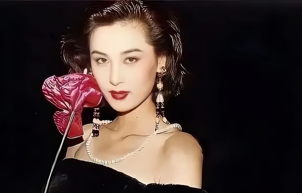 李嘉欣 