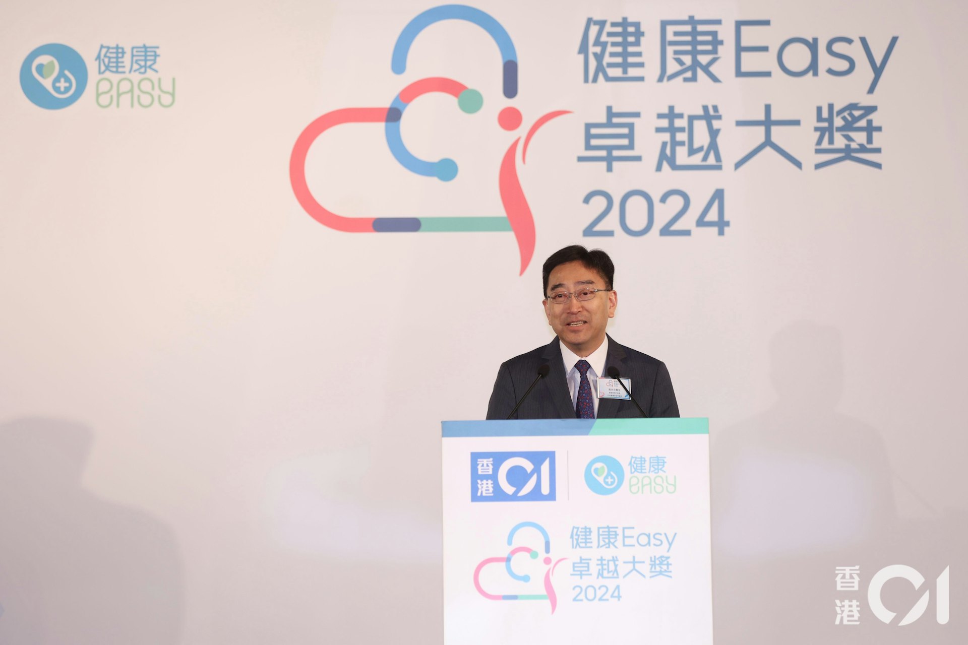 行政會議成員高永文醫生指即使港人會到大灣區求醫,但香港醫療企業仍有優勢。(鄭子峰攝) 行政會議成員高永文醫生指即使港人會到大灣區求醫,但香港醫療企業仍有優勢。(鄭子峰攝)