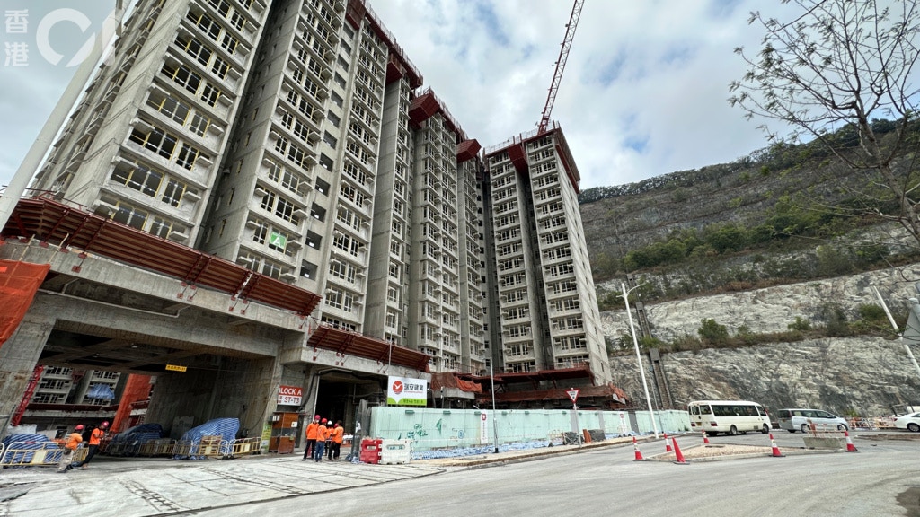 冧天秤地盤拖糧　建造業總工會稱工友難追薪　循法律途徑要花一年