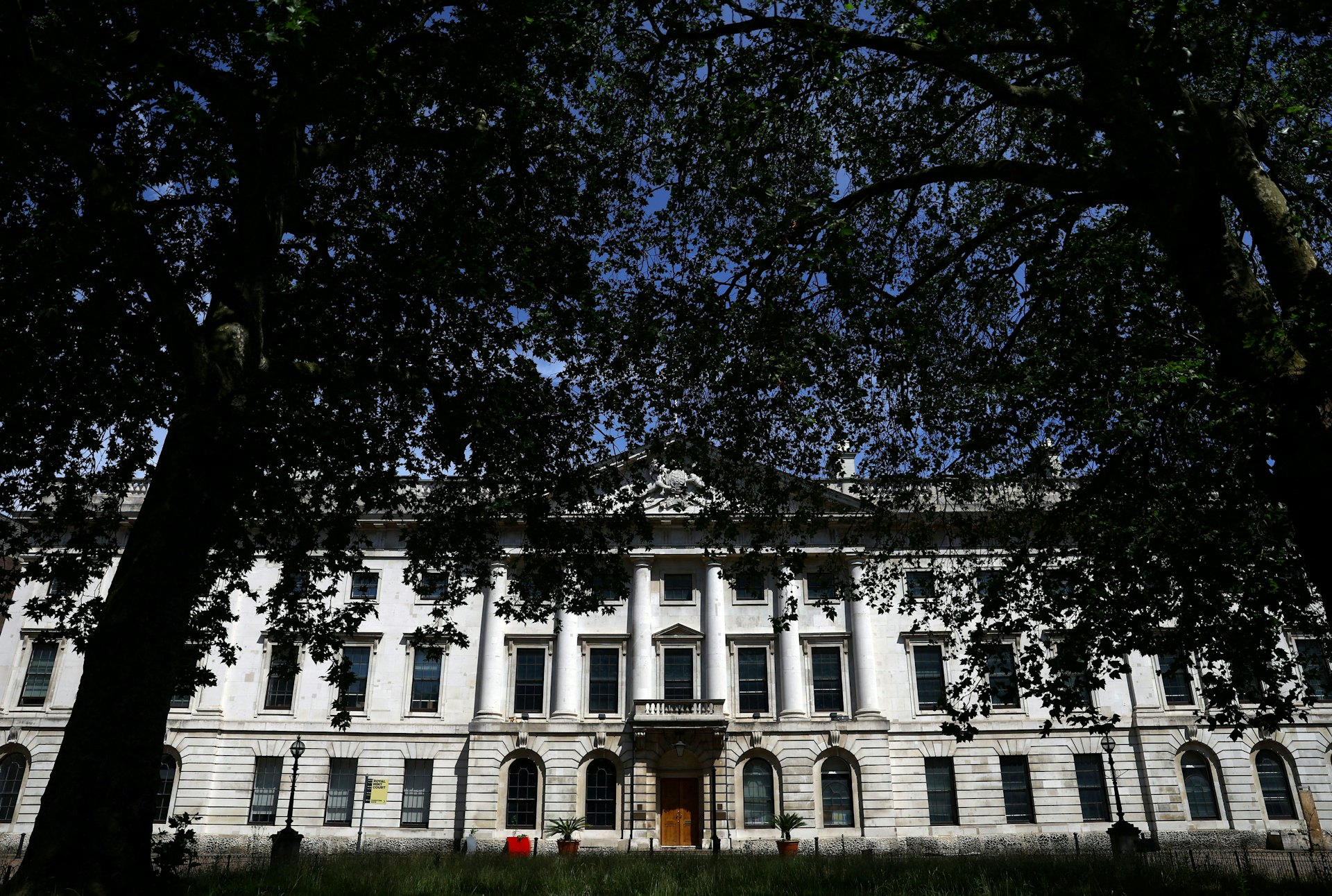 中國駐英國大使館發言人2024年8月15日表示,中方2018年已購買倫敦皇家鑄幣廠(The Royal Mint)原址,用以修建大使館新館舍。圖為新大使館的擬建地。(Reuters) 中國駐英國大使館發言人2024年8月15日表示,中方2018年已購買倫敦皇家鑄幣廠(The Royal Mint)原址,用以修建大使館新館舍。圖為新大使館的擬建地。(Reuters)
