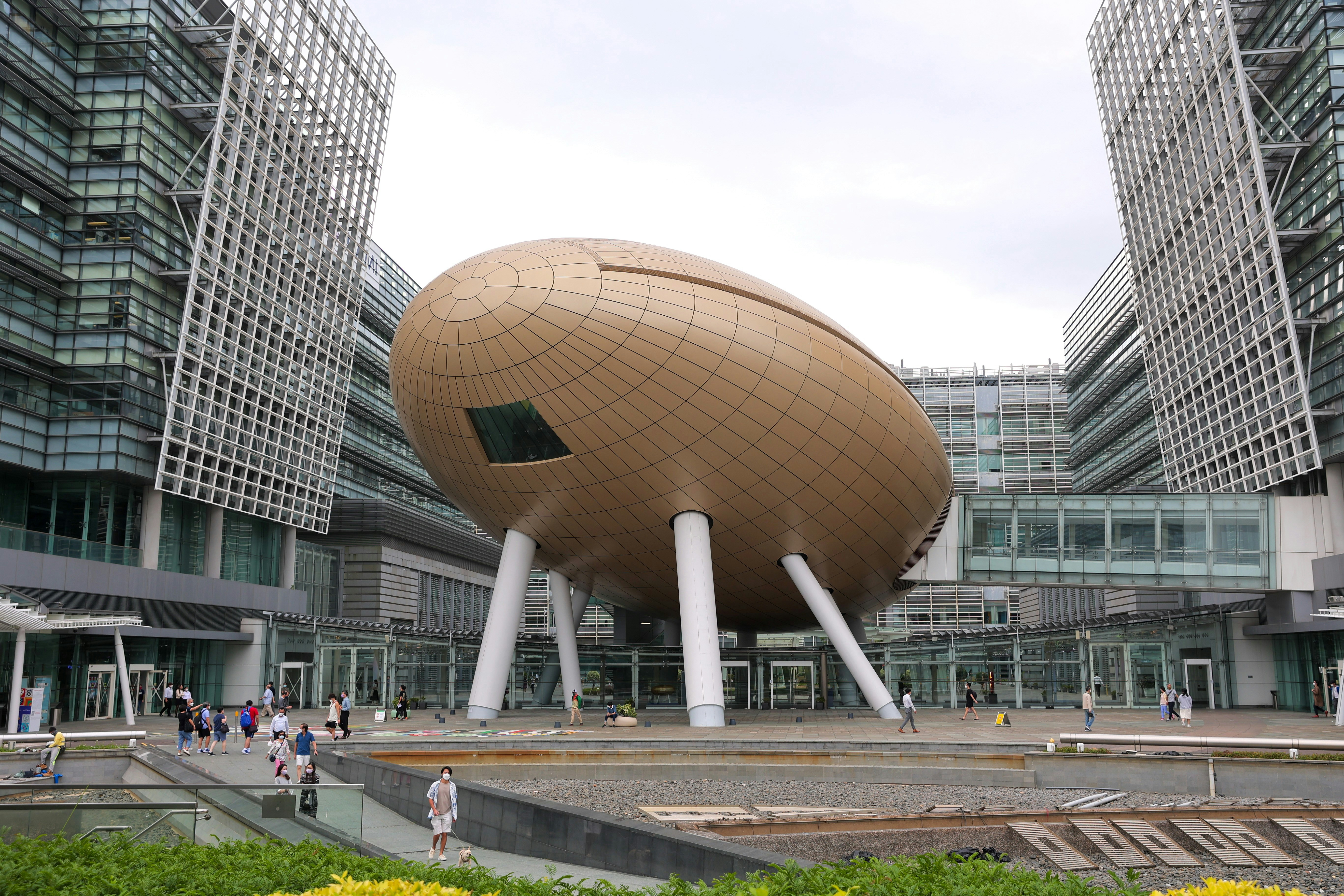 AI助降營運門檻 一人公司去年激增逾四成 創業者迎來新機遇