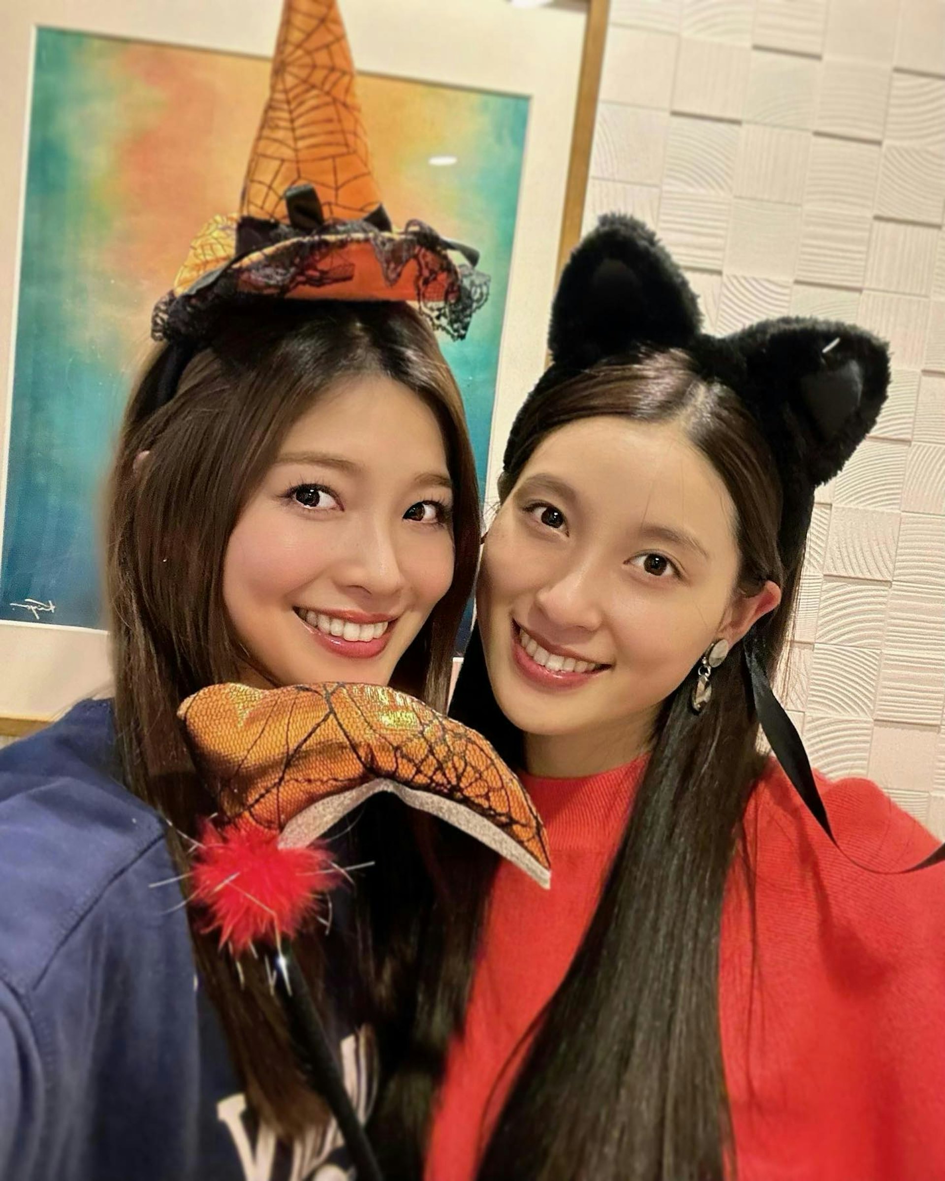 土屋太鳳(右)與姐姐土屋炎伽(IG@honoka.t8) 土屋太凤(右)与姐姐土屋炎伽(IG@honoka.t8)