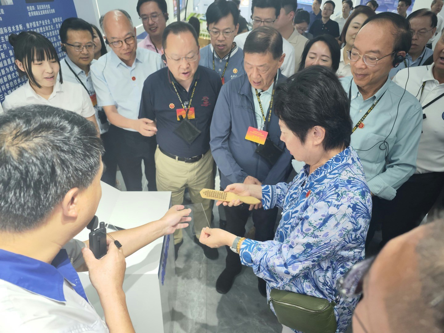 香港第十四屆全國人大代表專題視察組繼續在河南的行程。(專題視察組提供圖片) 香港第十四屆全國人大代表專題視察組繼續在河南的行程。(專題視察組提供圖片)