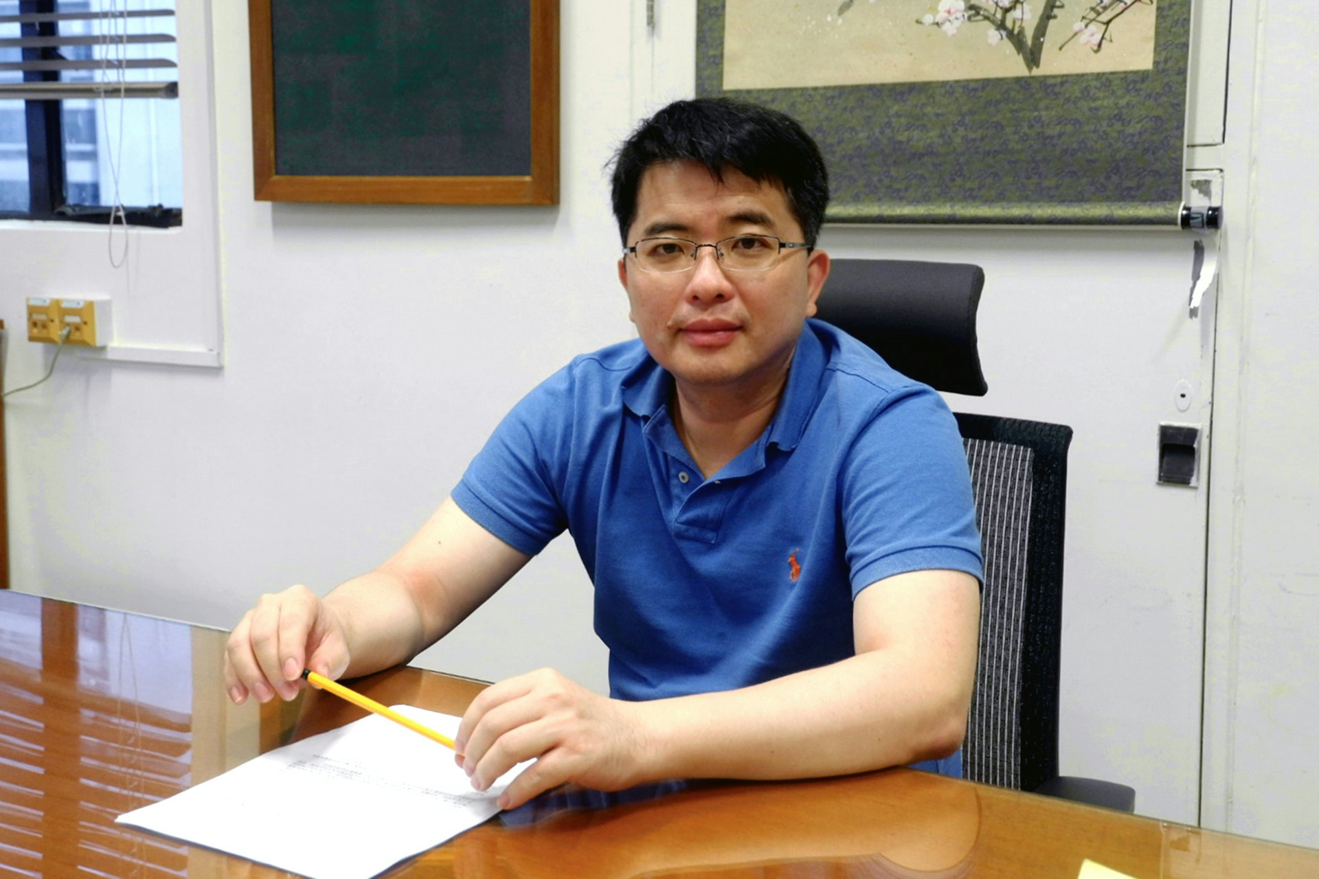 袁曉明指出,政府推出的很多研究資助計劃和評審制度,其實還是鼓勵相對保守的計劃。(王寧慧攝) 袁曉明指出,政府推出的很多研究資助計劃和評審制度,其實還是鼓勵相對保守的計劃。(王寧慧攝)