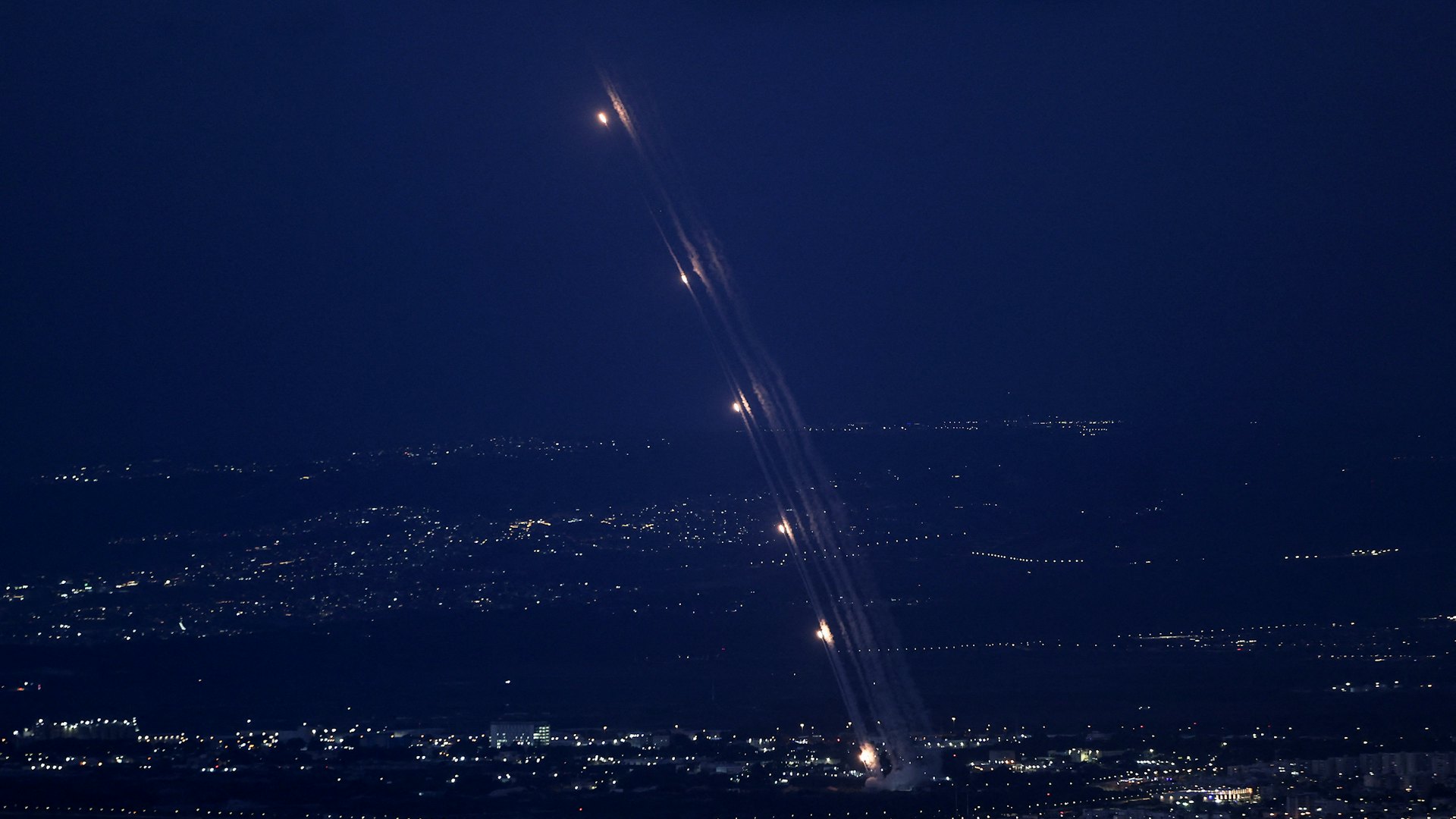 以軍空襲黎巴嫩增至492死逾1600傷 內塔尼亞胡:不會坐等威脅 以軍空襲黎巴嫩增至492死逾1600傷 內塔尼亞胡:不會坐等威脅
