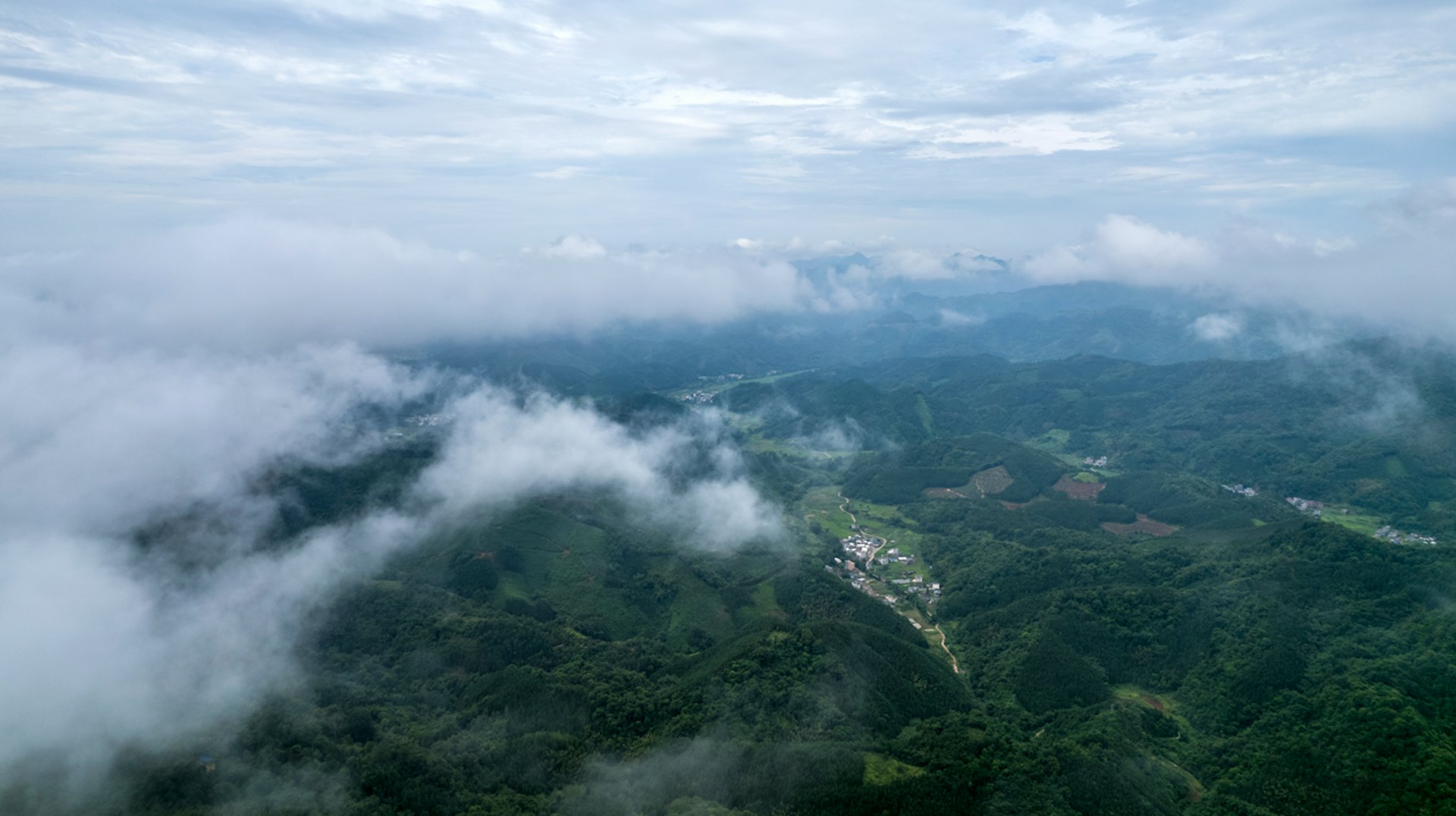 隱匿於深山之中的清遠陽山水吊村 隱匿於深山之中的清遠陽山水吊村