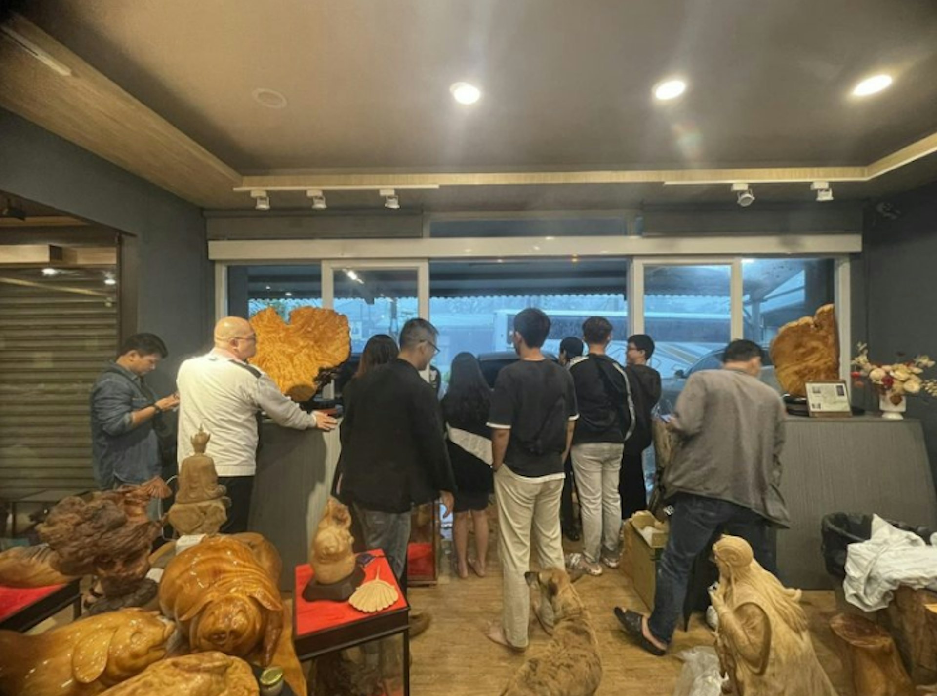 顏永烈近日到高雄錄製《寶島神很大》。(FB@顏永烈) 顏永烈近日到高雄錄製《寶島神很大》。(FB@顏永烈)