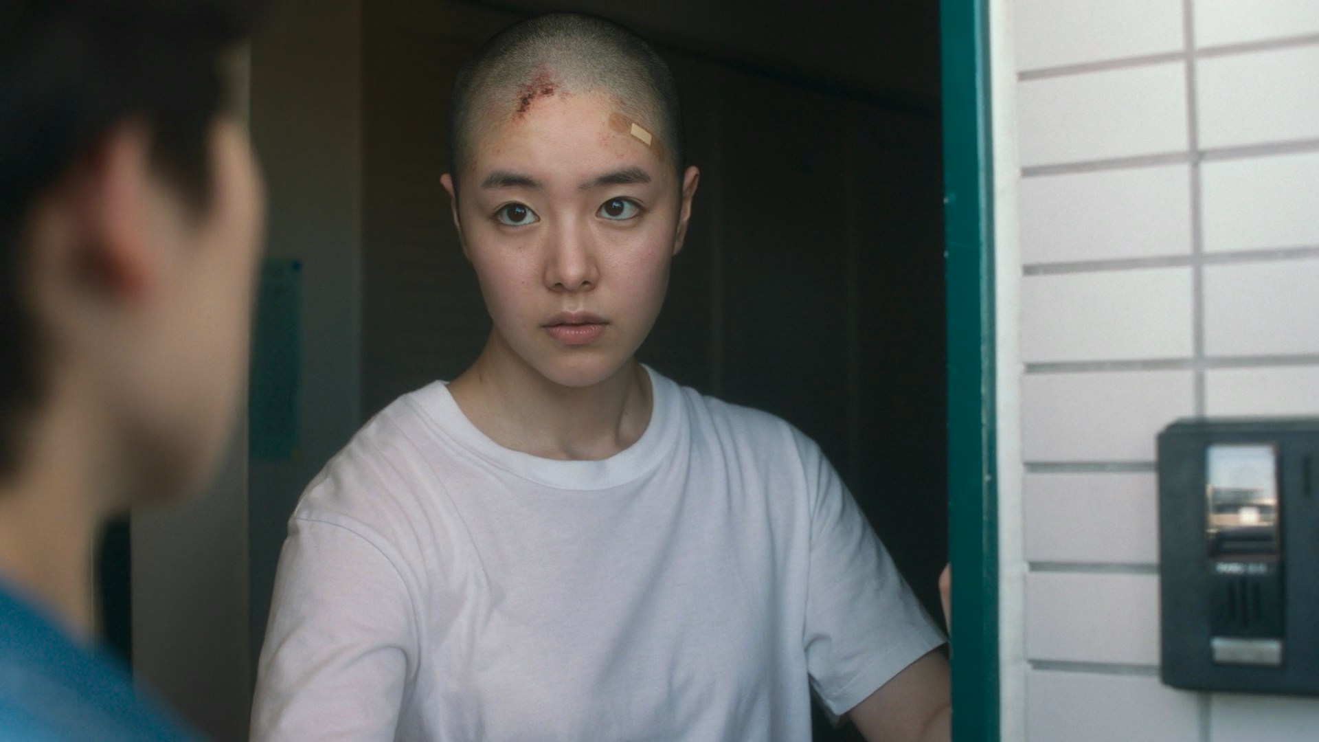 日本最強小三為求翻身破格演出新片扮摔角手捨靚樣剃光頭增磅