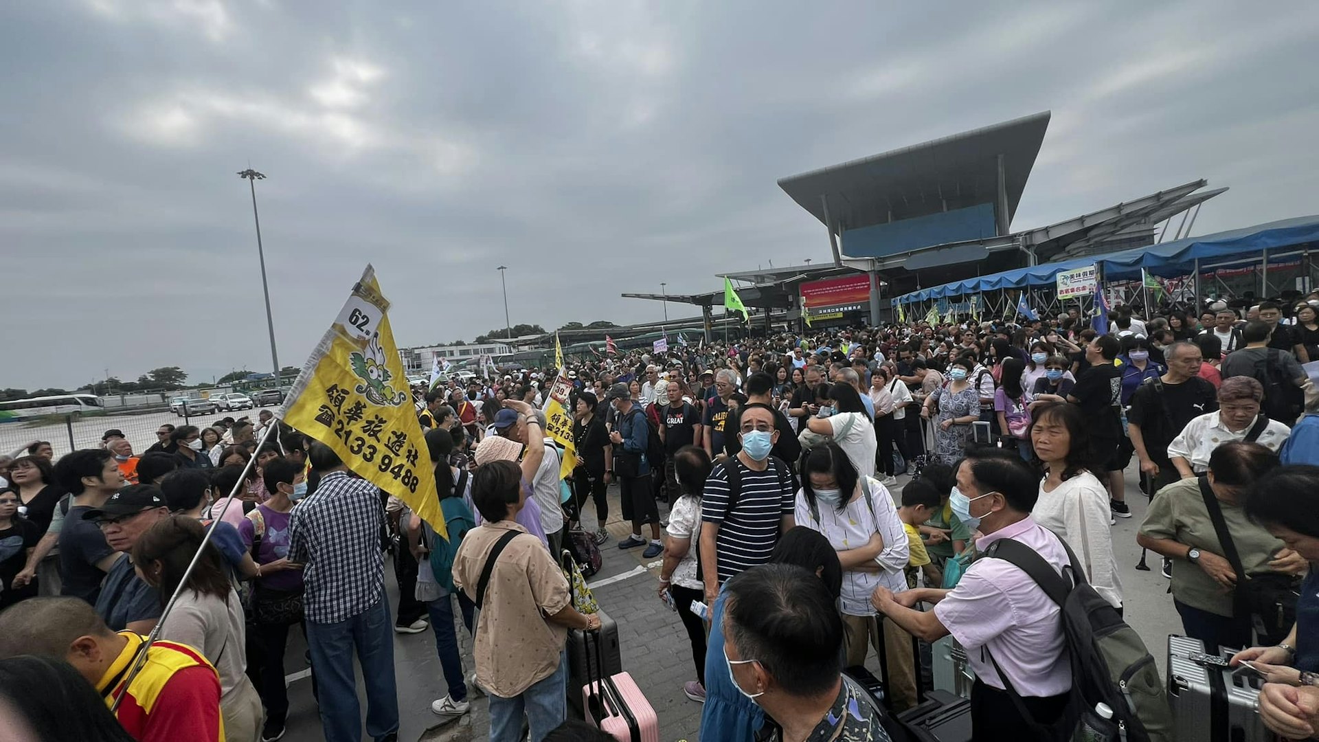 恢復深圳一簽多行及擴大一周一行城市 李家超:相信很快會有消息 恢復深圳一簽多行及擴大一周一行城市 李家超:相信很快會有消息