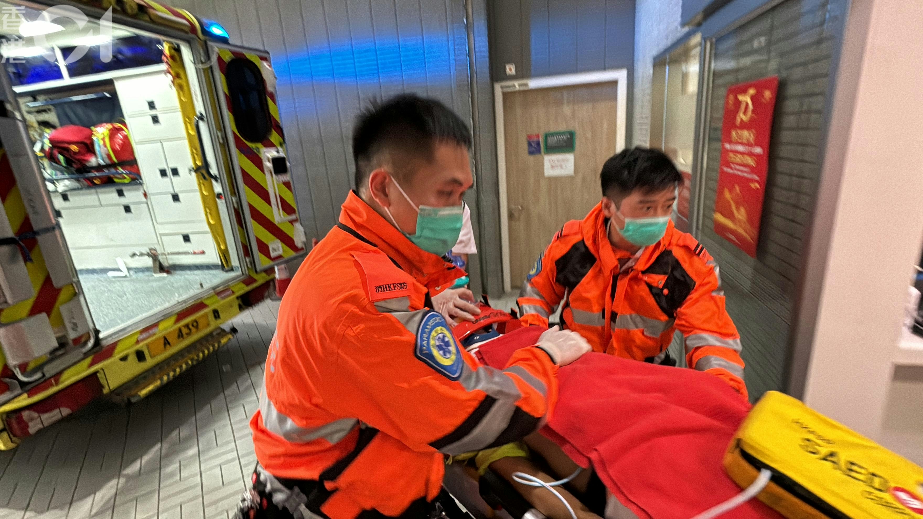 傷者昏迷送院搶救後，終告不治。（馬耀文攝）