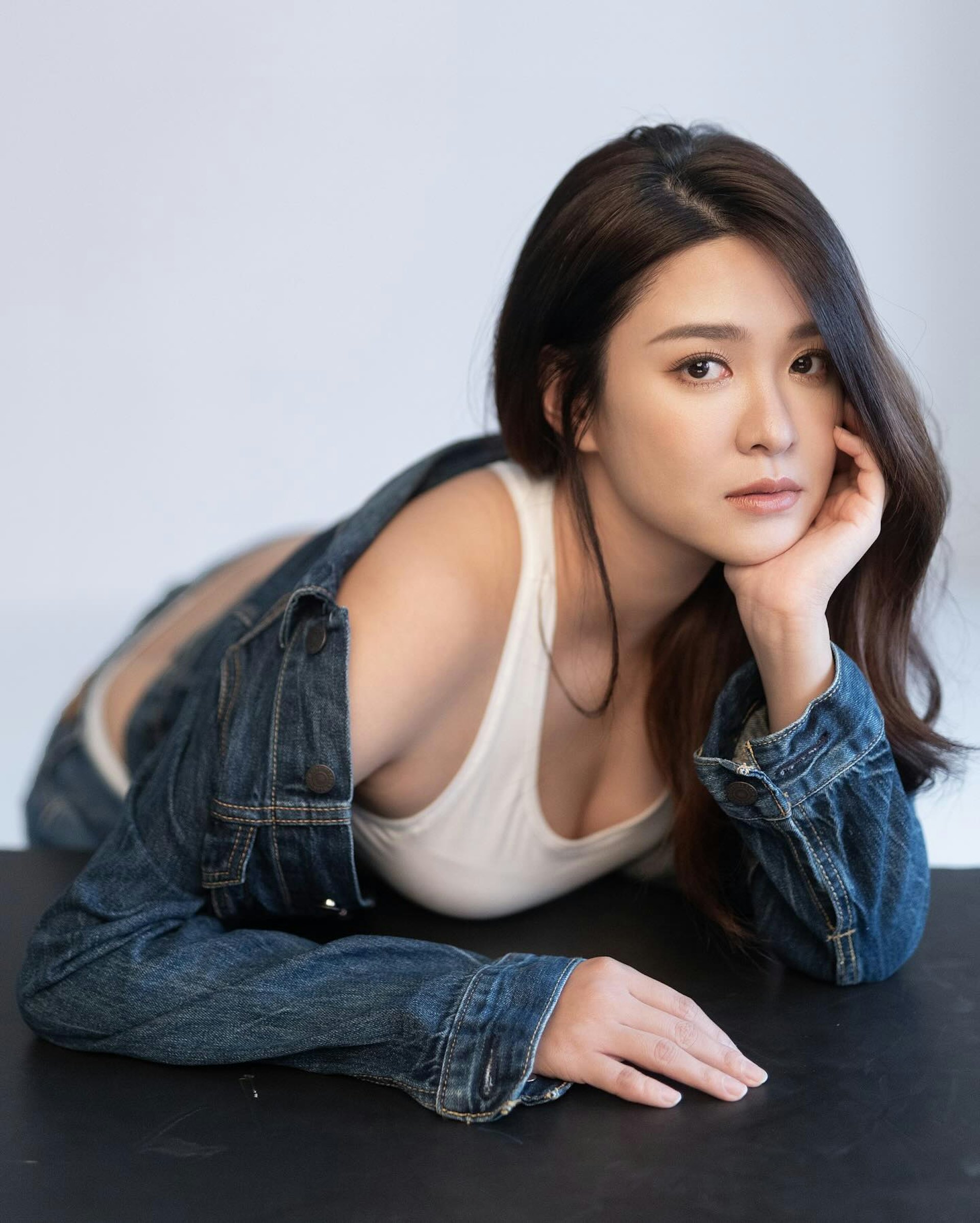 江嘉敏留長髮後打扮轉趨女人味。(IG@kaman_kong) 江嘉敏留長髮後打扮轉趨女人味。(IG@kaman_kong)