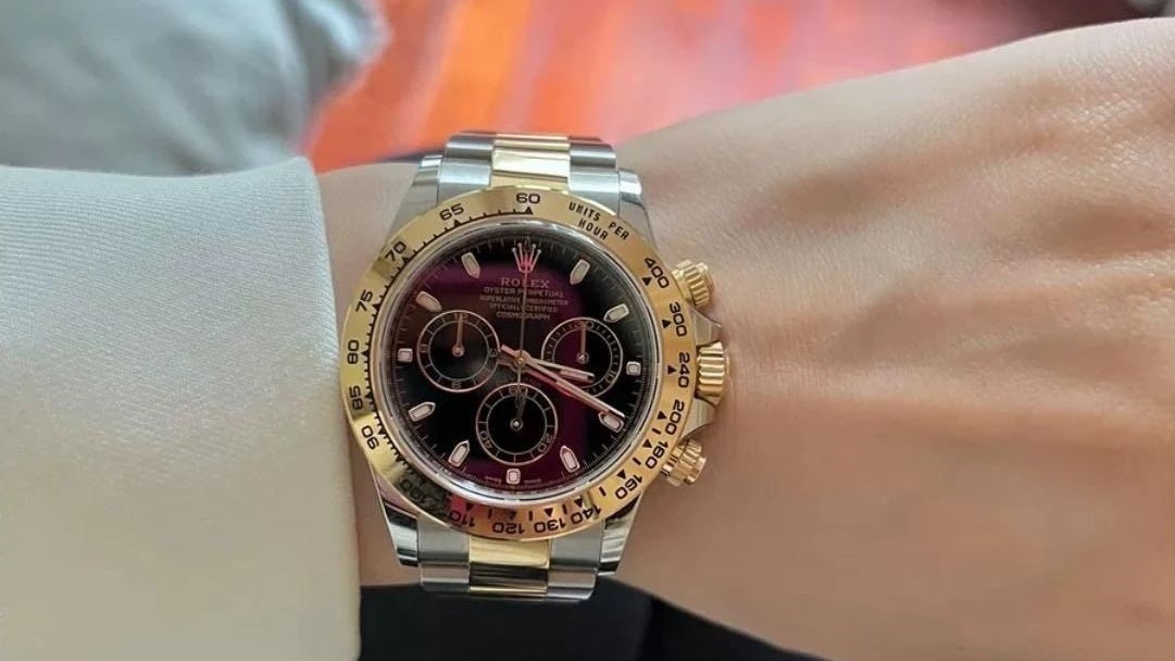 錶財兩失 浙江女網售Rolex慘變詐騙案逃犯 排除嫌疑仍要退贓? 錶財兩失 浙江女網售Rolex慘變詐騙案逃犯 排除嫌疑仍要退贓?