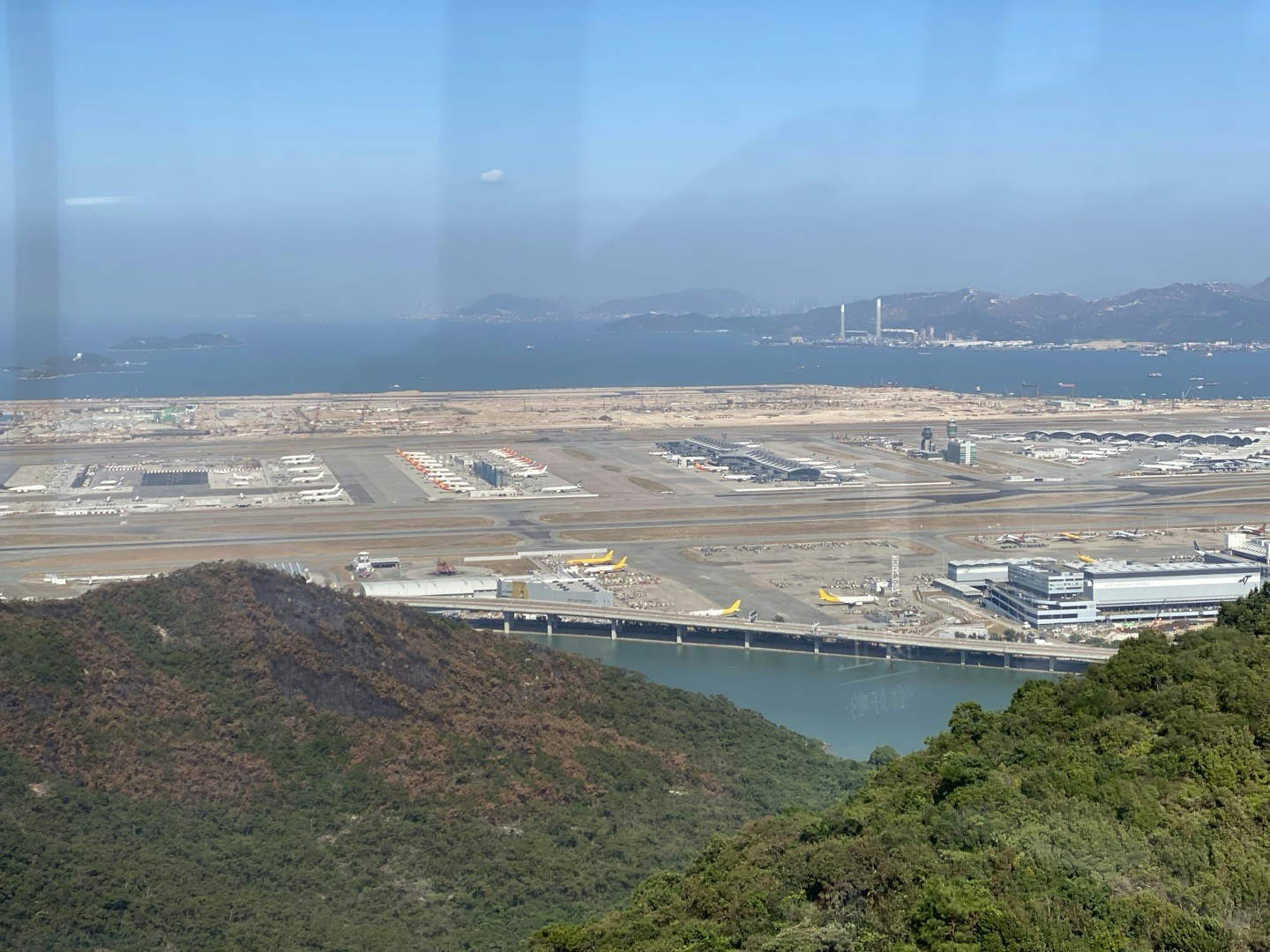 香港國際機場設有貴金屬儲存庫，不過外人不知其位置。機管局公布將增階段擴建，將容量增至1,000公噸。(資料圖片)