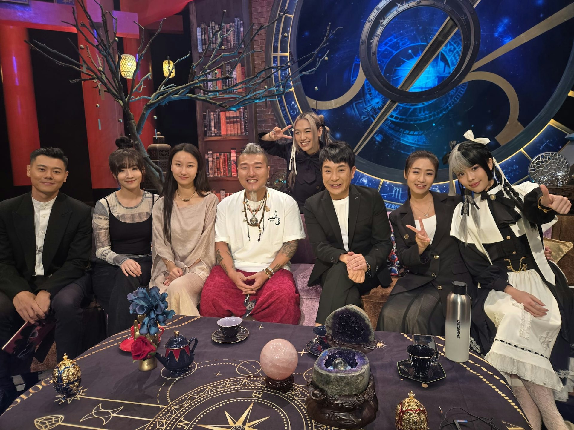 今年10月21日播出的《直播靈接觸》。(資料圖片) 今年10月21日播出的《直播靈接觸》。(資料圖片)