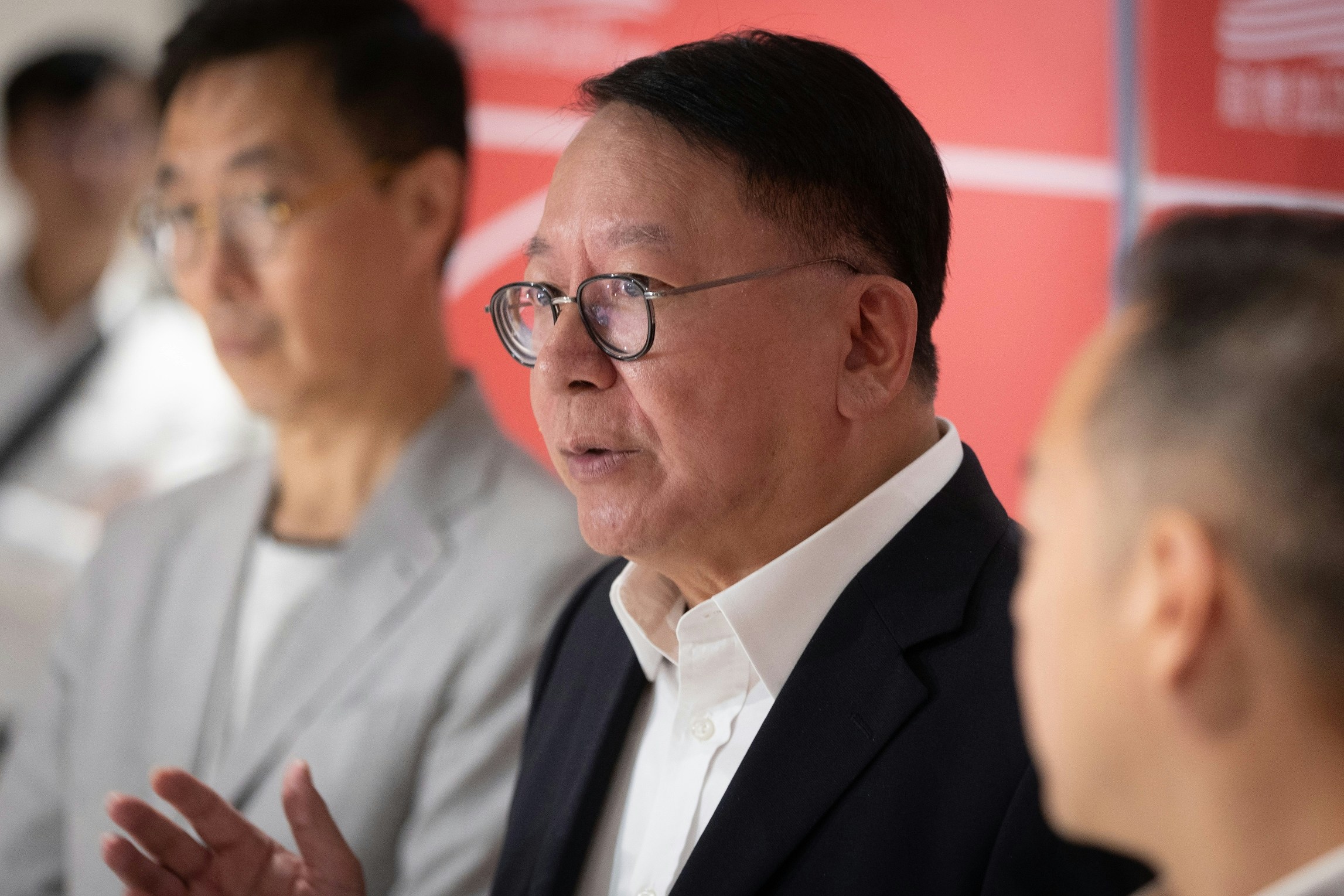 啟德體育園首場測試賽10月27日在青年運動場舉行。政務司司長陳國基賽後表示，測試賽有逾1,500名觀眾入場，各方面運作非常暢順，令人非常滿意。(廖雁雄攝）